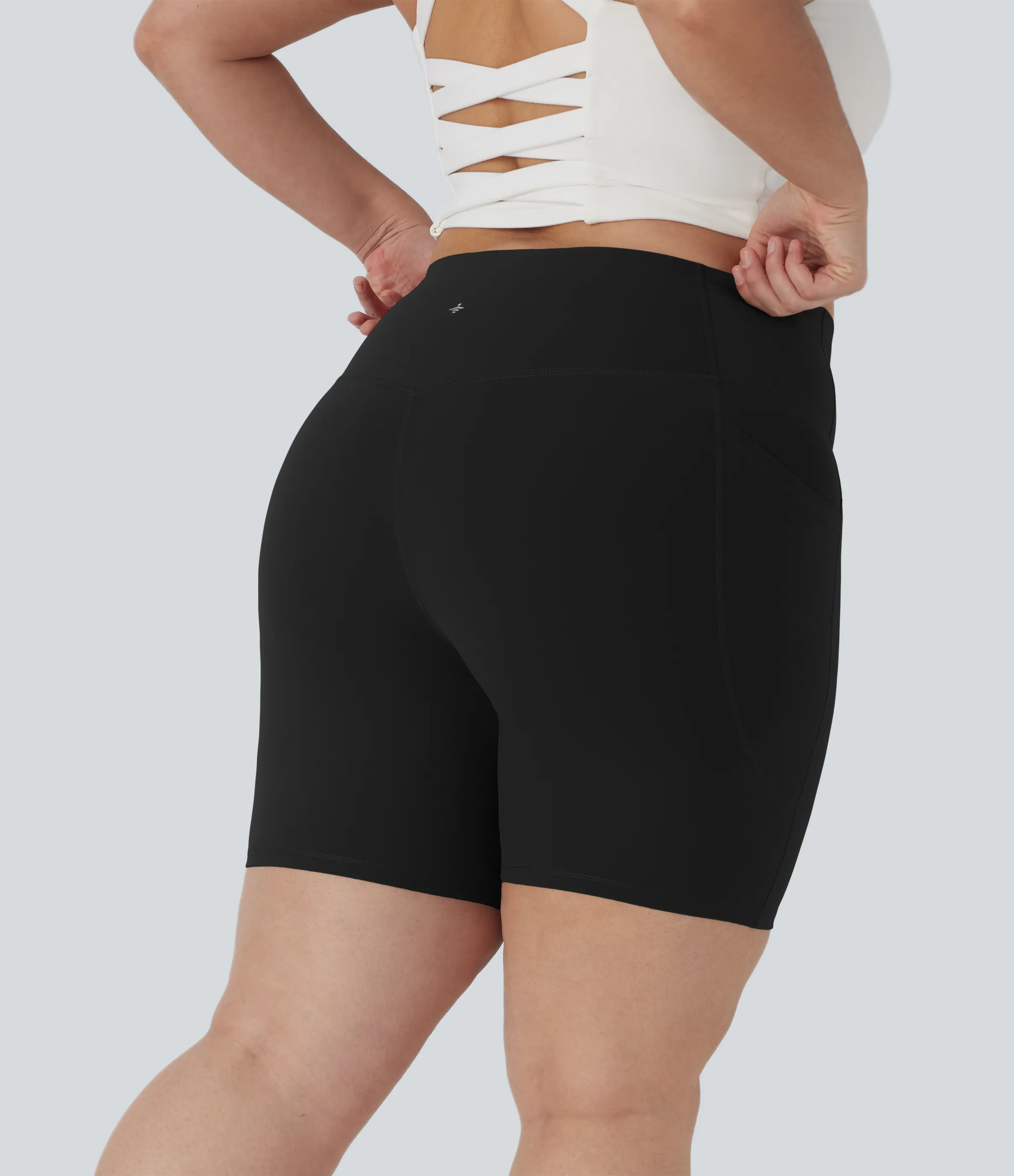 Halara Shorts biker Halara UltraSculpt™ moldeadores de tiro alto con bolsillos laterales para tallas grandes en longitud 17.5cm - Black - 3X sold by Halara product image thumbnail 3