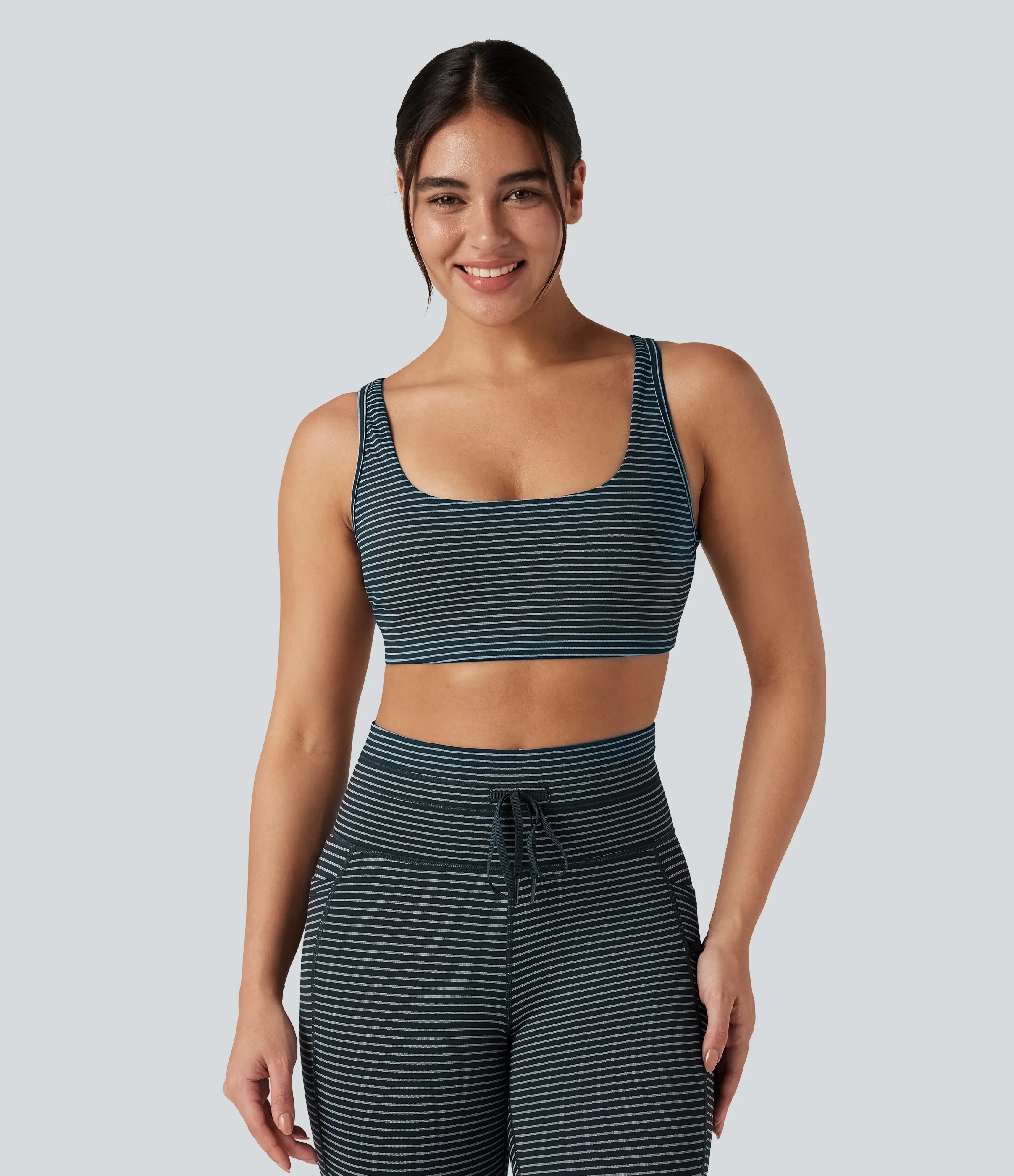 Halara Brasier deportivo de yoga de sujeción baja con escote en U y abertura en copas A-C - Oceanic Teal - S sold by Halara product image thumbnail 3