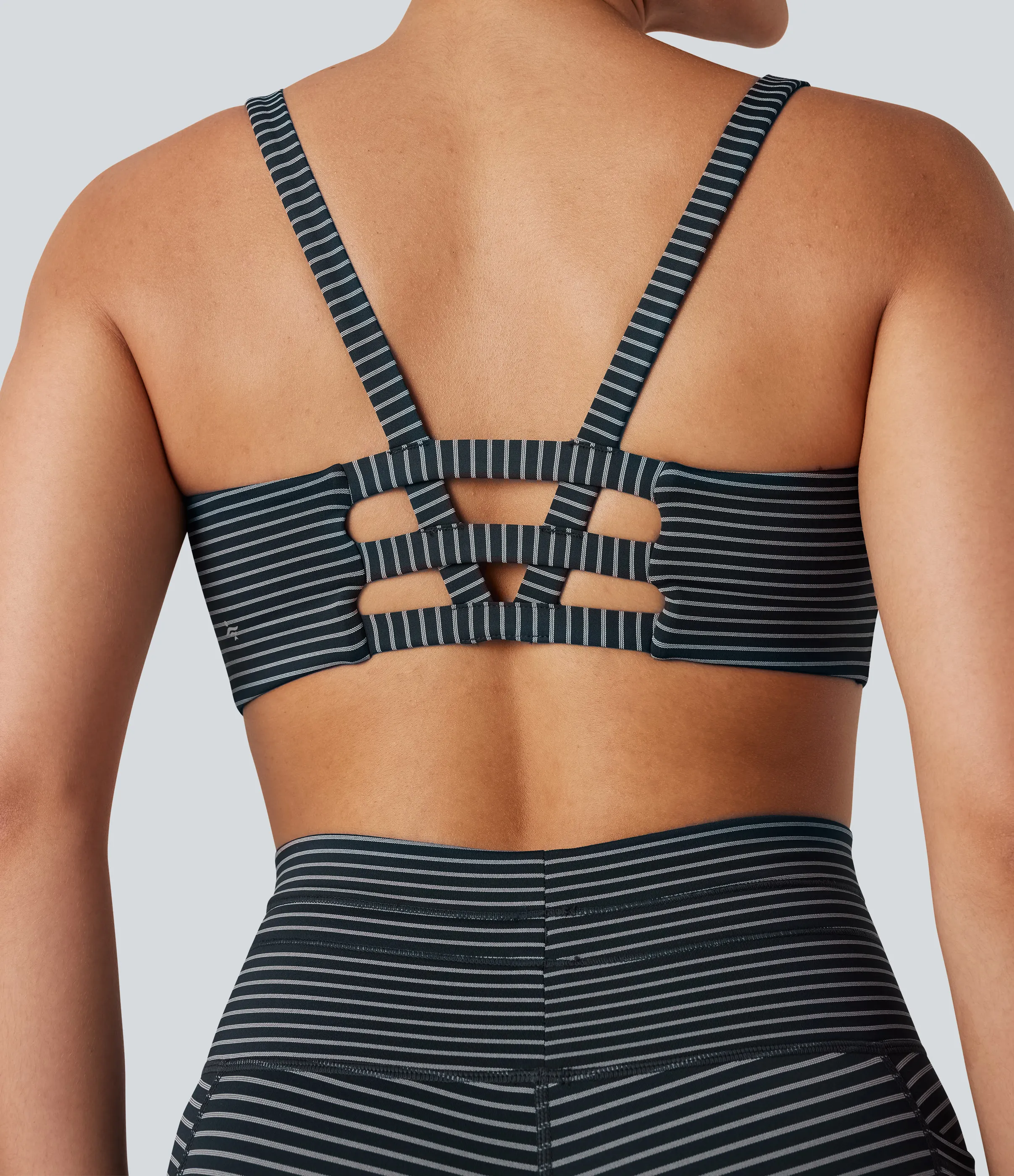 Halara Brasier deportivo de yoga de sujeción baja con escote en U y abertura en copas A-C - Oceanic Teal - S sold by Halara product image thumbnail 5