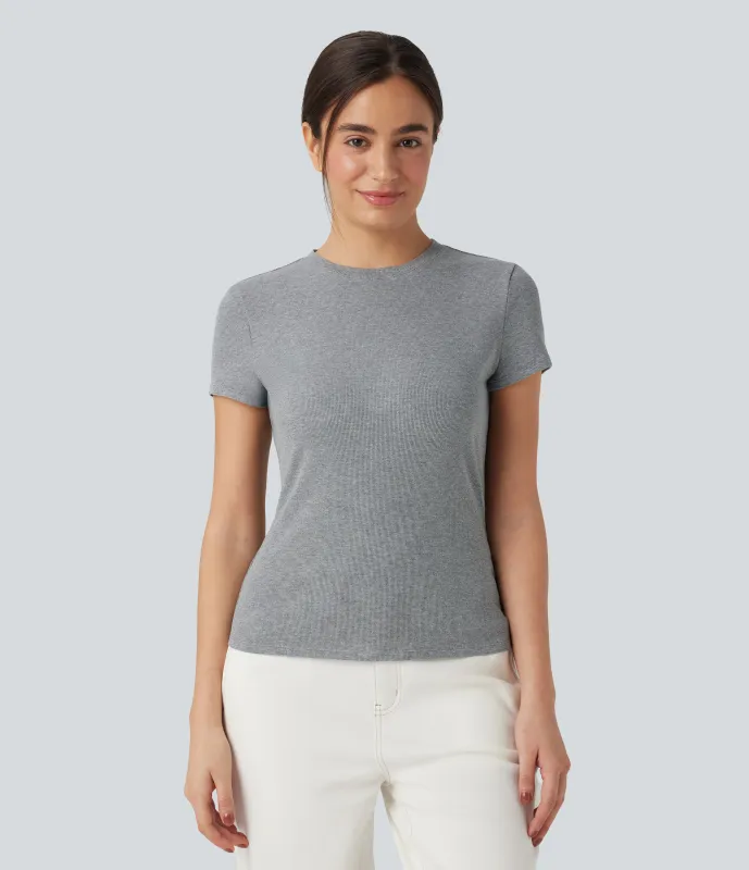 Halara Camiseta casual ajustada de manga corta y cuello redondo acanalado - Ash Grey - S sold by Halara