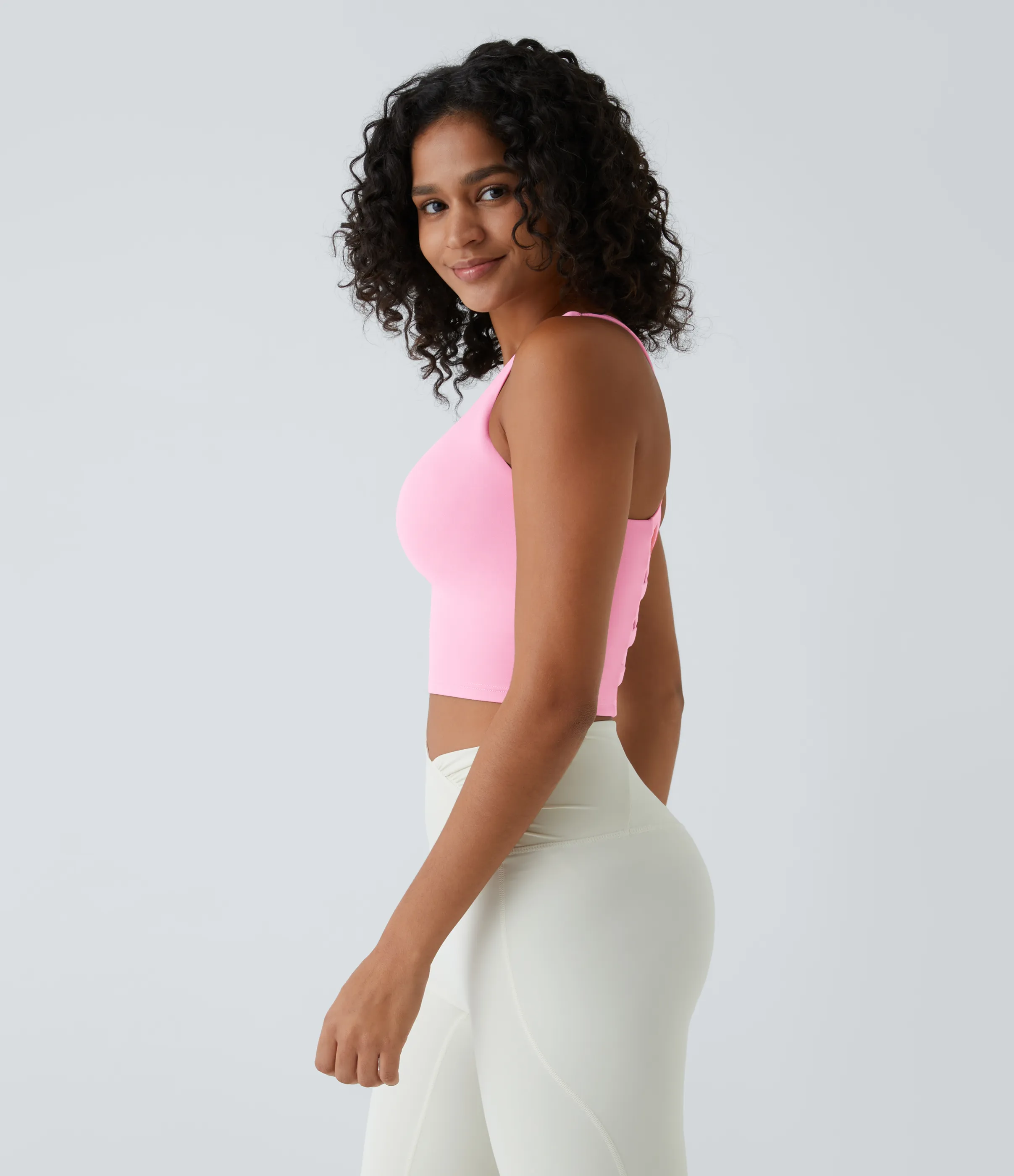 Halara Top corto de yoga en copas D-F - Lagerstroemia Powder - XL sold by Halara product image thumbnail 4