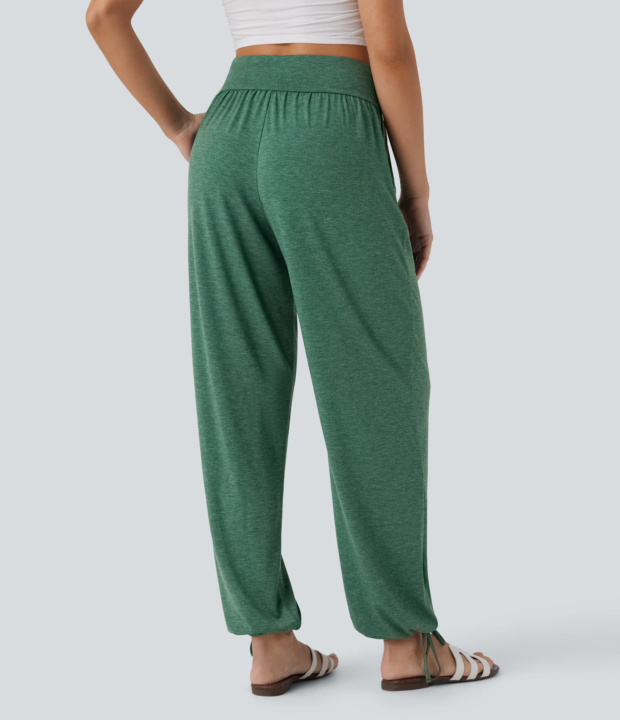 Halara Pantalón deportivo tiro alto bolsillo lateral cordón ajustable - Emerald Floral Yarn - L(regular) sold by Halara product image thumbnail 3