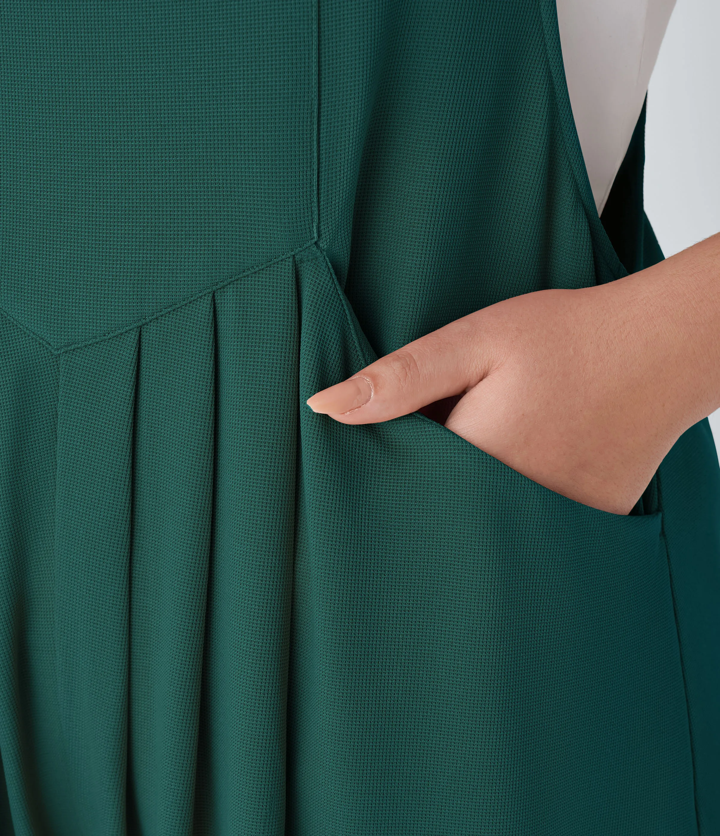 Halara Mono correa ajustable botón múltiple bolsillo plisado Gofre talla grande - Forest Biome - 2X sold by Halara product image thumbnail 5