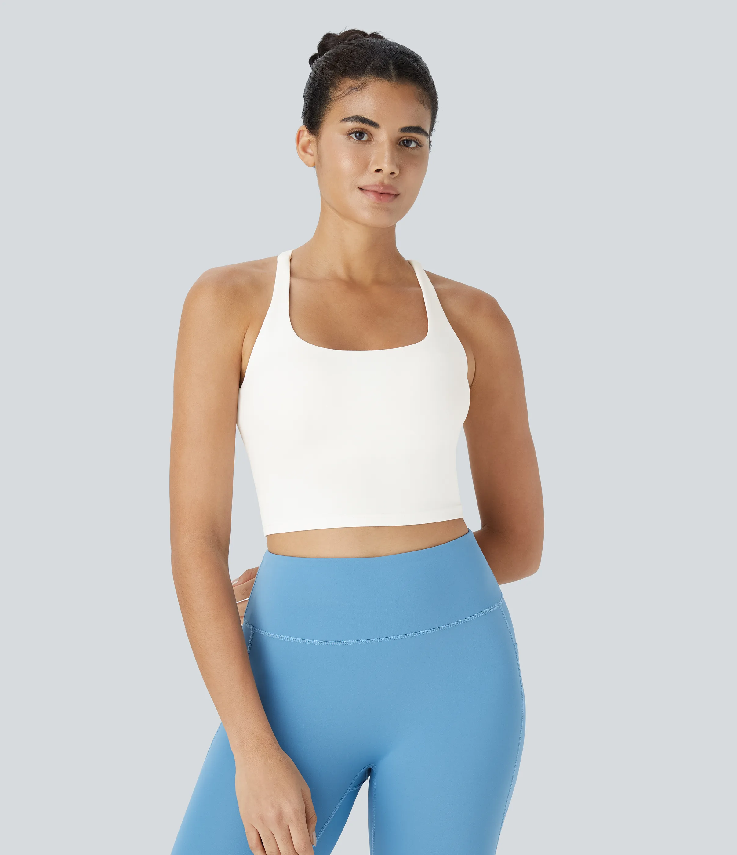 Halara Top corto de yoga en copas D-F - White - M sold by Halara product image thumbnail 3