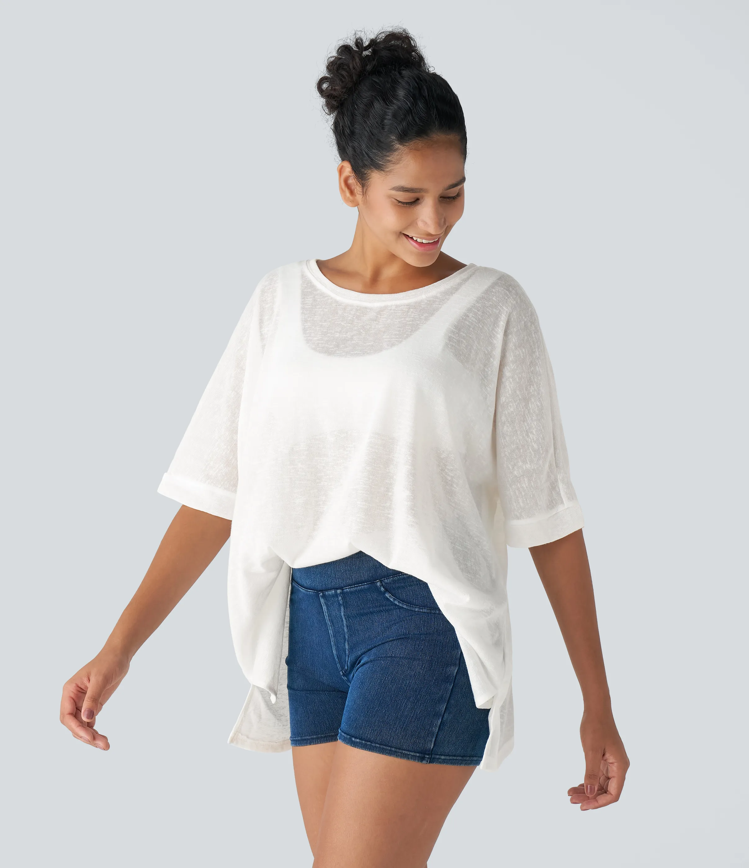 Halara Top extragrande transparente dobladillo dividido asimétrico - White - S sold by Halara product image thumbnail 5