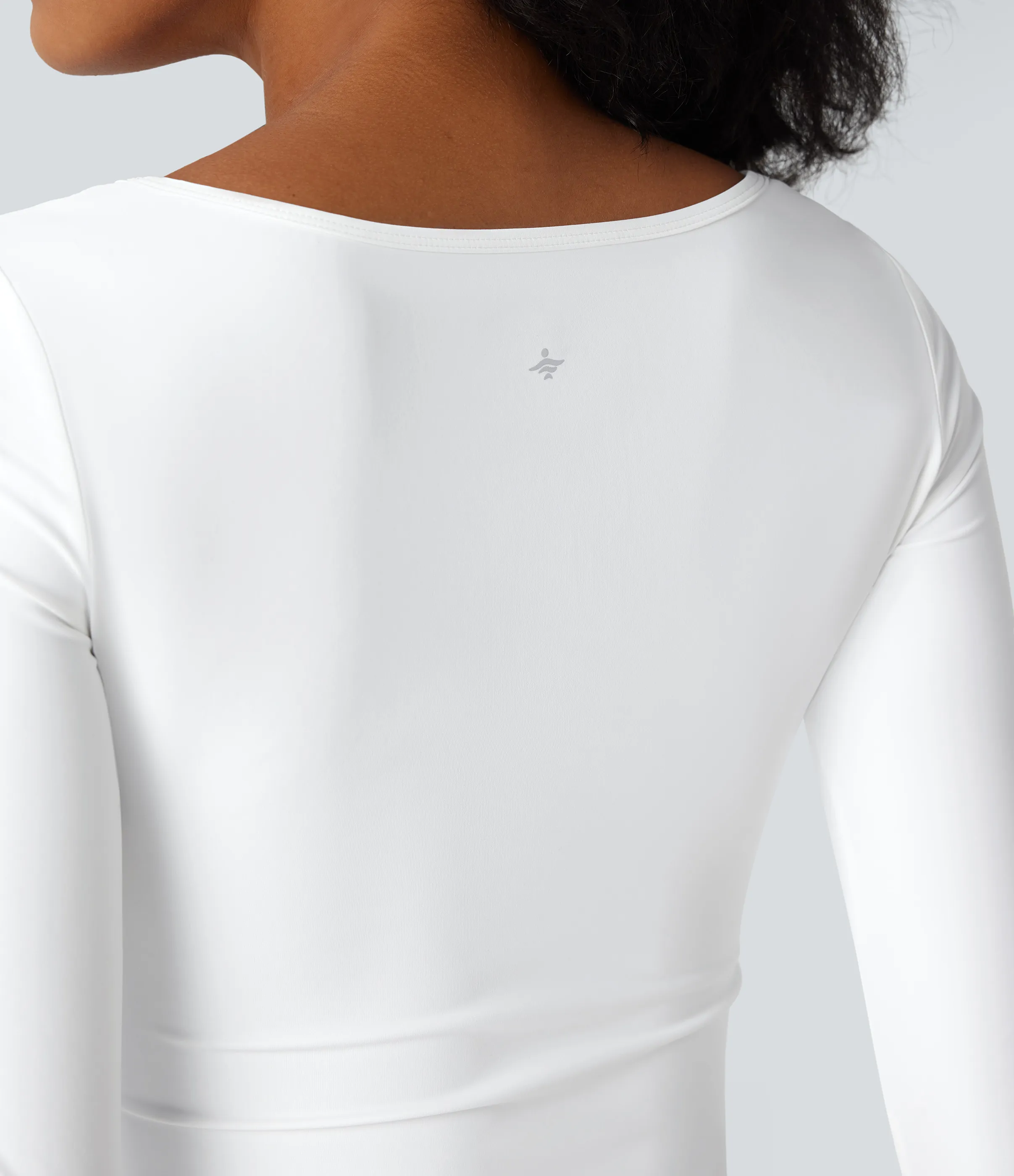 Halara Top deportivo de entrenamiento SoftlyZero™ con cuello cuadrado de manga larga con fruncido y tacto fresco - White - XS sold by Halara product image thumbnail 5