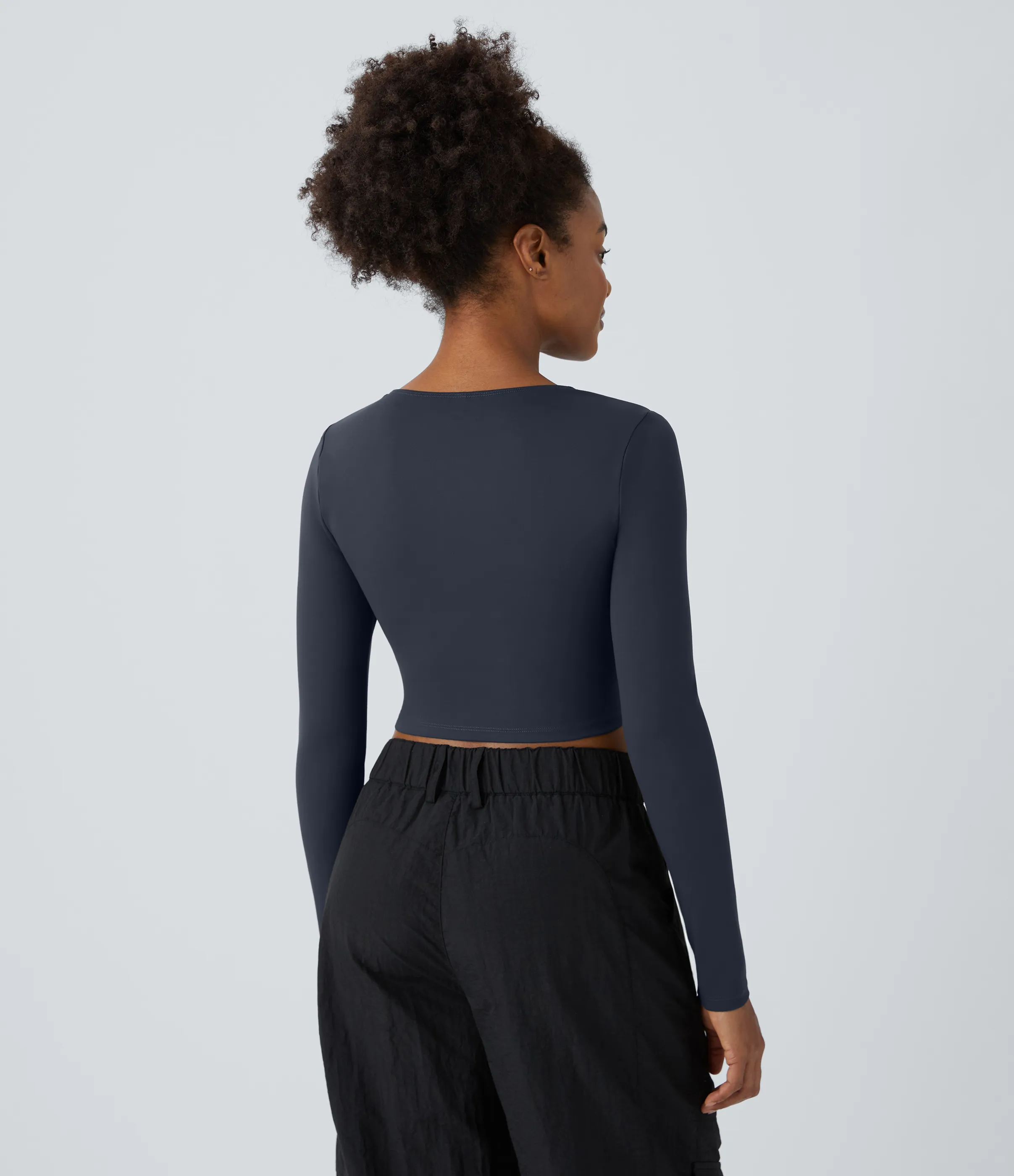 Halara Top ajustado cuello redondo manga larga corte rasgado corte ajustado - Midnight Blue - XL sold by Halara product image thumbnail 4