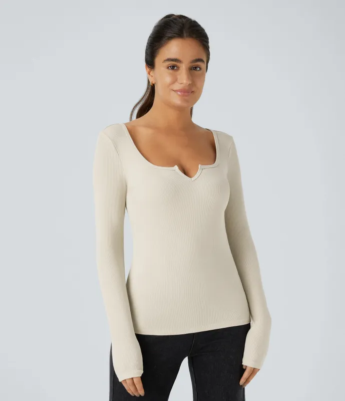 Halara Top informal ajustado de manga larga con cuello redondo y canalé - Arctic Wolf - M sold by Halara