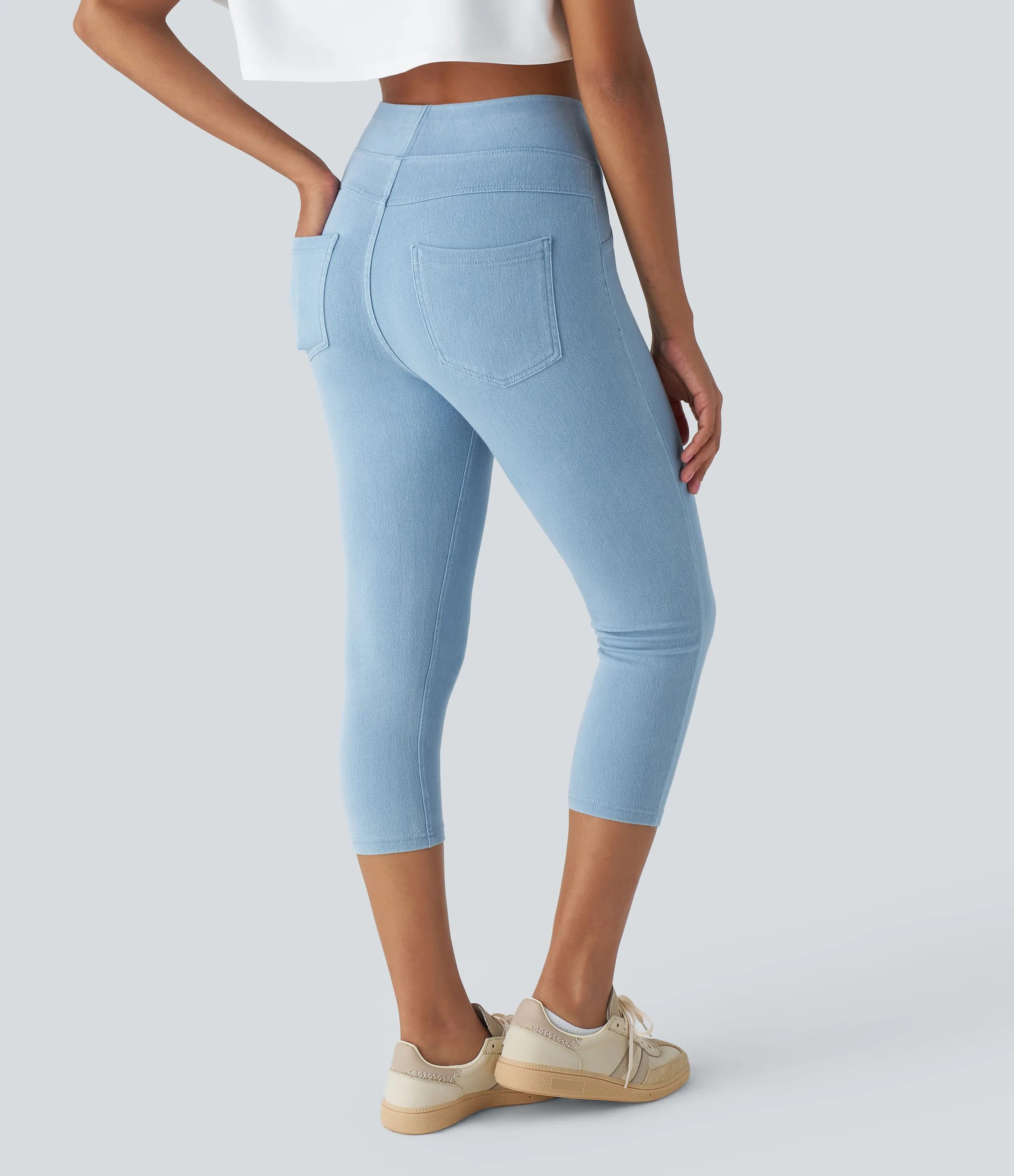 Halara Leggings Halara Flex™ Denim elásticos en longitud capri de tiro alto con bolsillos traseros - Washed Denim Sunny Blue - M sold by Halara product image thumbnail 3