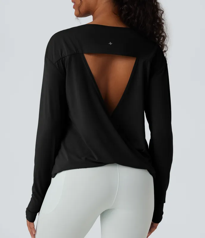 Halara Top deportivo de yoga de secado rápido con abertura para el pulgar y manga larga con cuello barco - Black - S sold by Halara