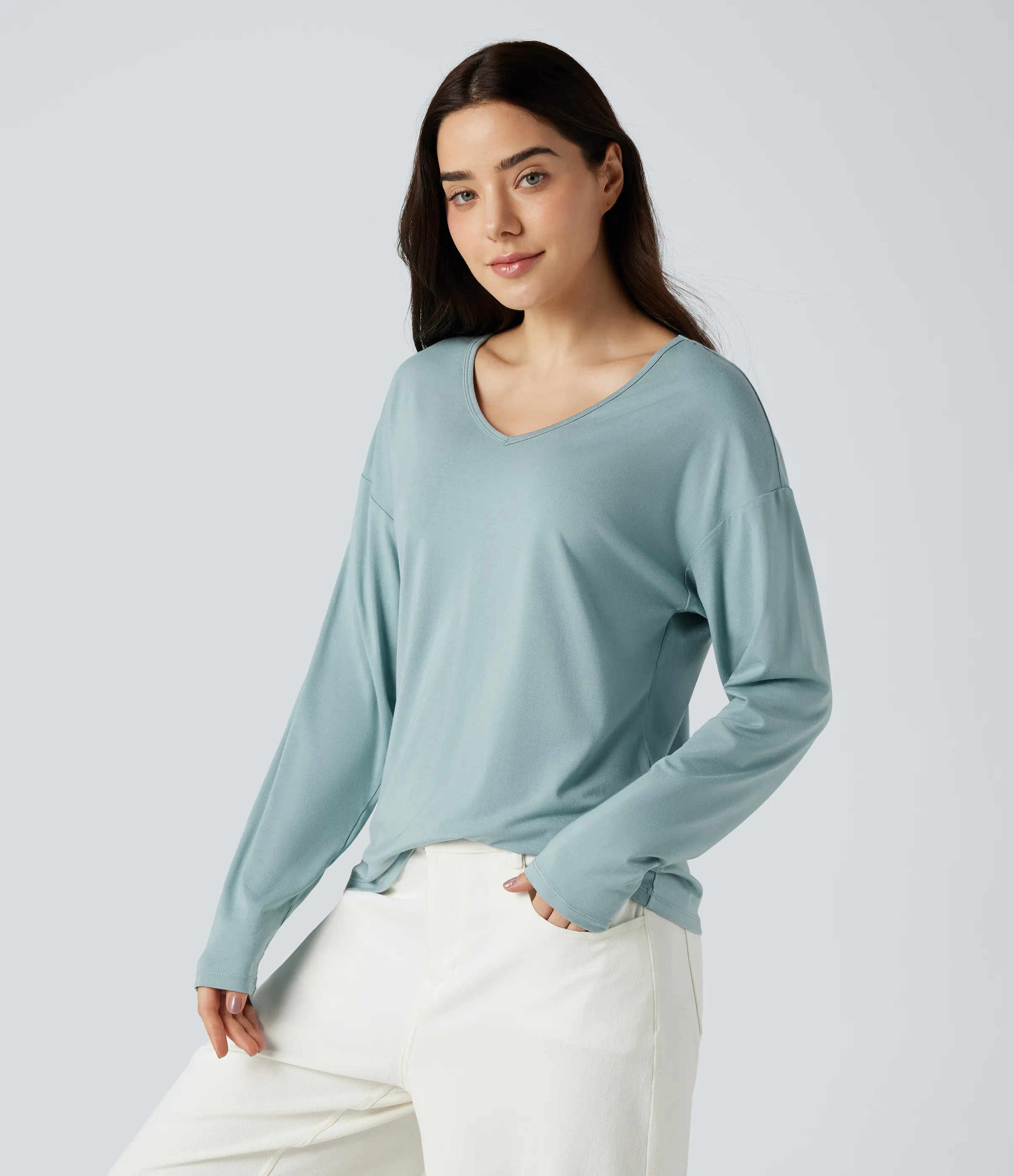 Halara Top casual de manga larga con cuello en V - Oil Blue - XL sold by Halara product image thumbnail 4