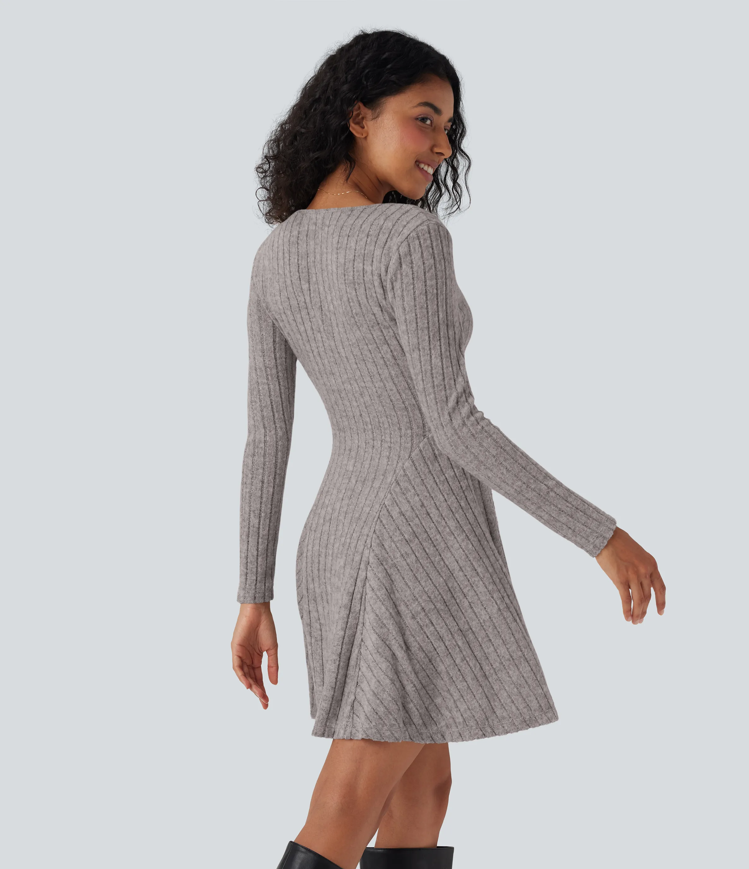 Halara Vestido mini casual acampanado de punto acanalado con cuello en V y manga larga - Light Pink Floral Yarn - S sold by Halara product image thumbnail 3