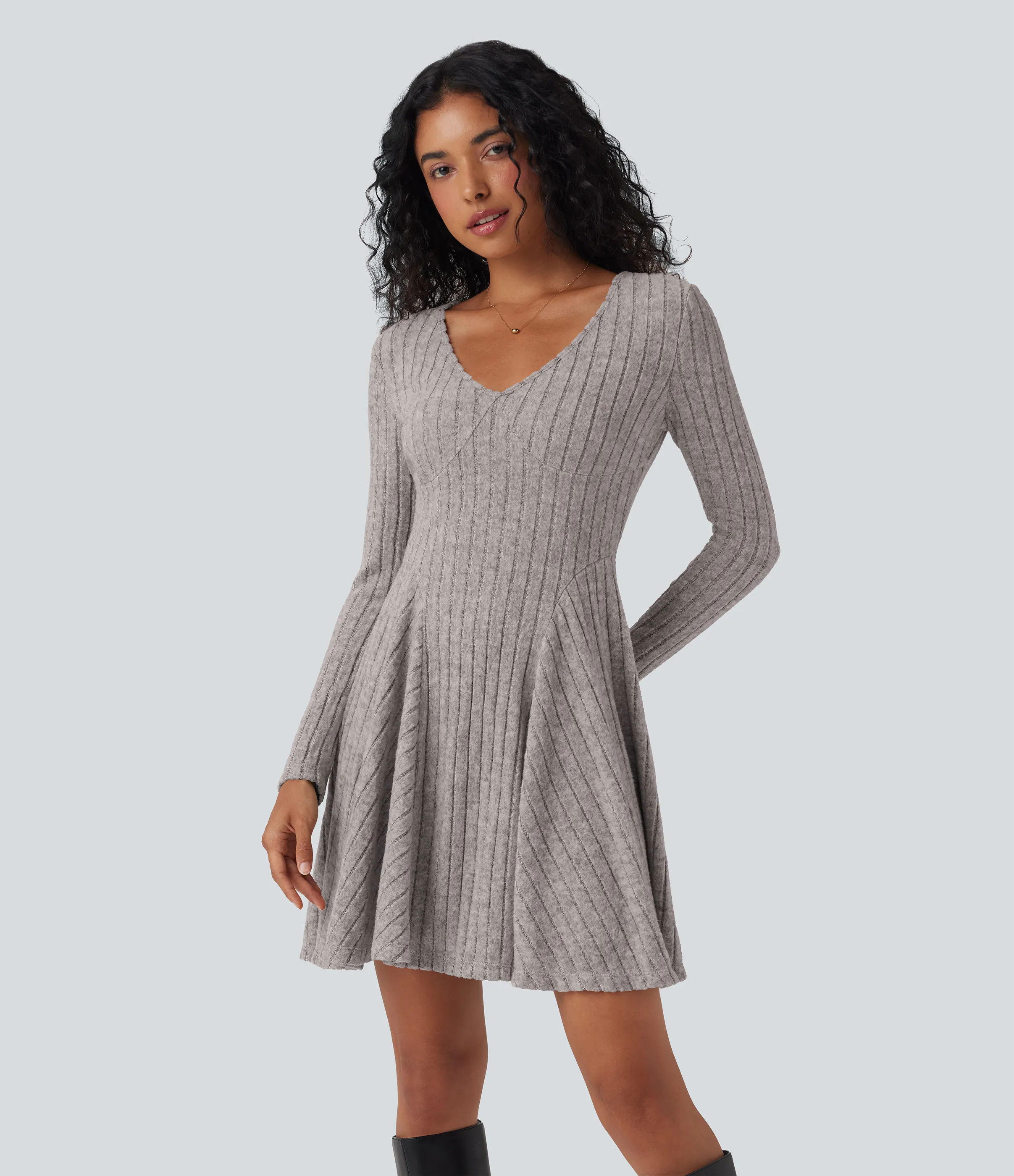 Halara Vestido mini casual acampanado de punto acanalado con cuello en V y manga larga - Light Pink Floral Yarn - S sold by Halara product image thumbnail 4