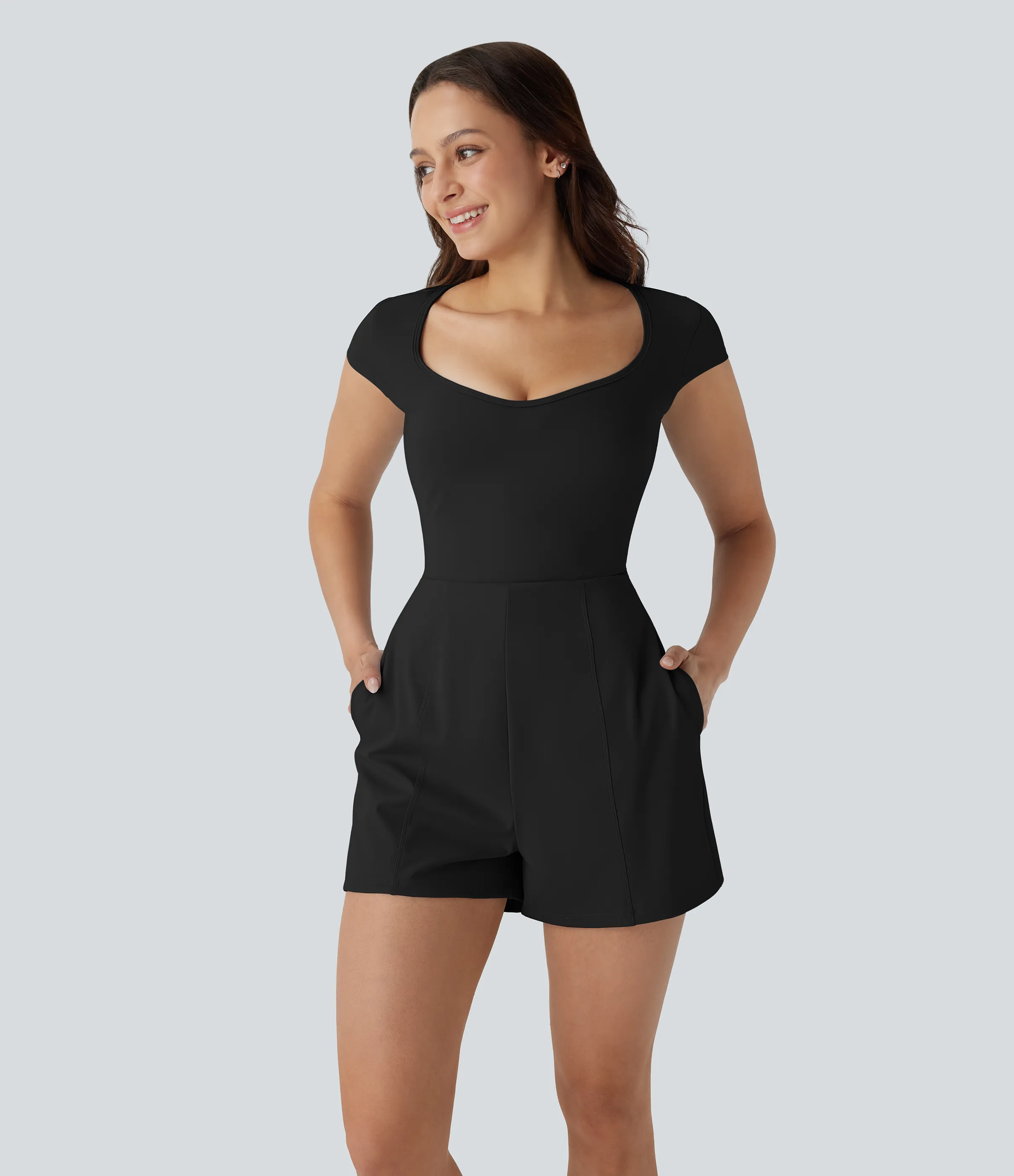 Halara Mono Softlyzero™ Airy yoga cuello U manga corta bolsillo lateral tacto fresco - Easy Peezy - Black - L sold by Halara product image thumbnail 2