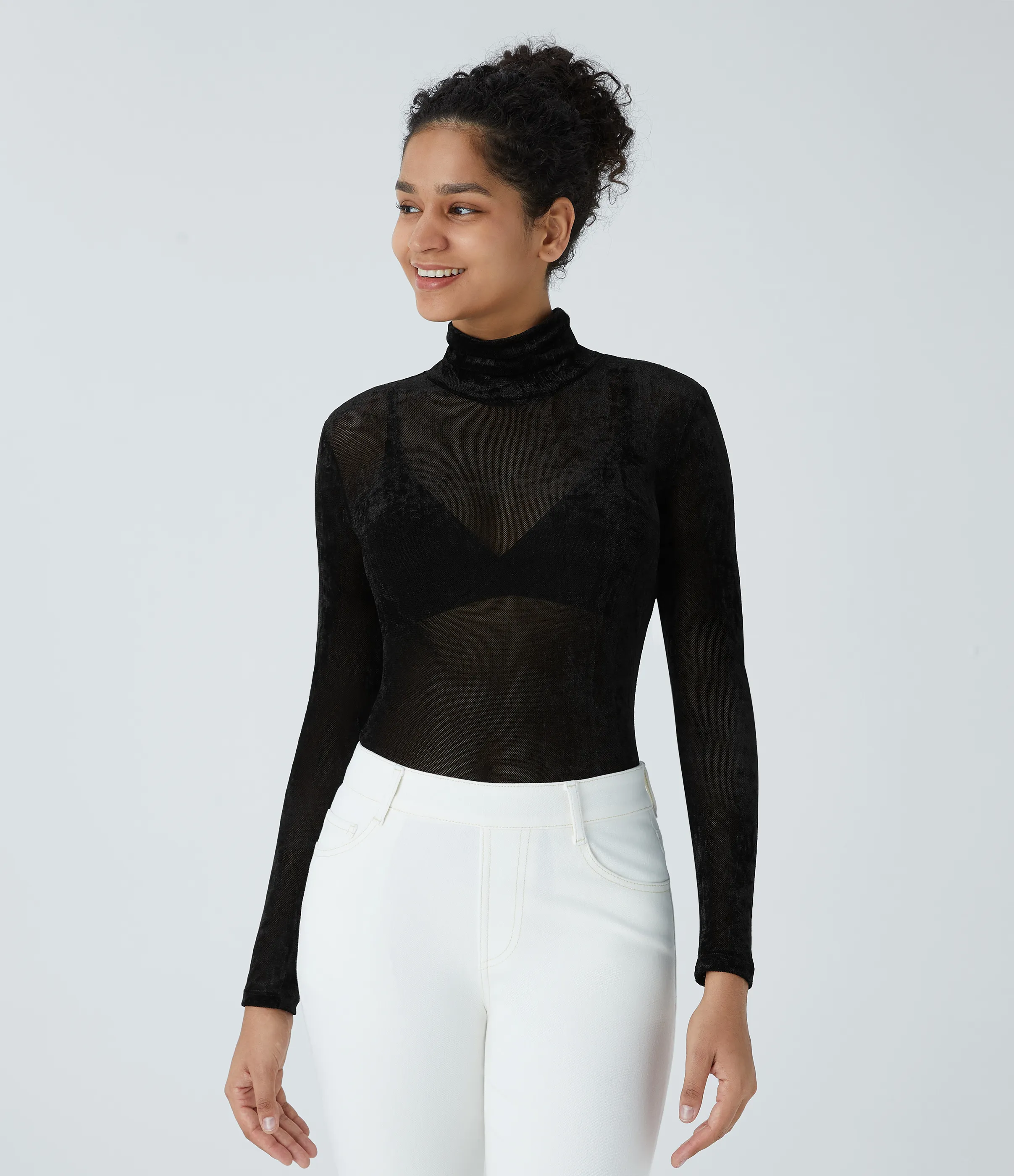 Halara Top terciopelo manga larga cuello alto transparente - Black - XS sold by Halara product image thumbnail 4