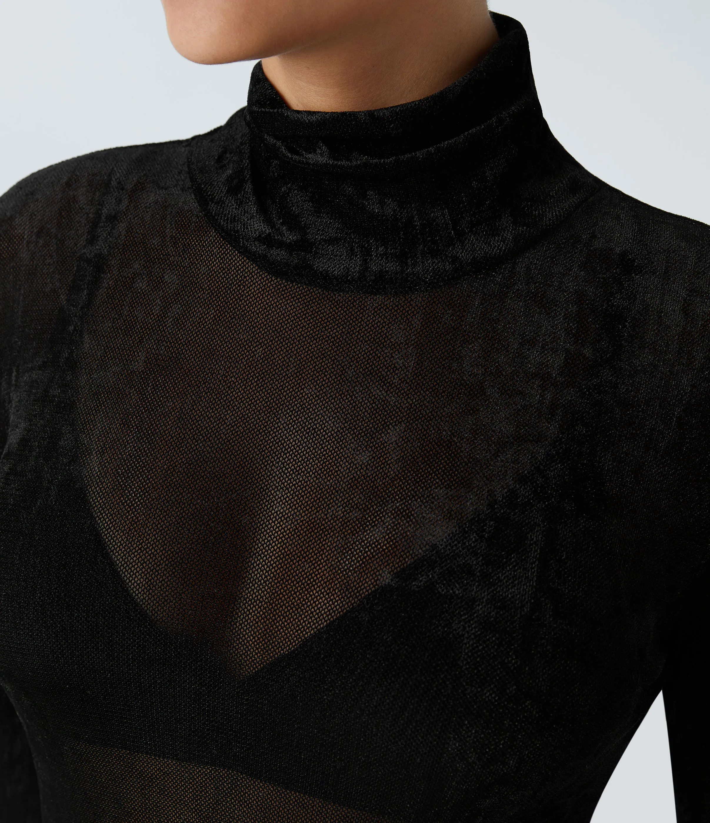 Halara Top terciopelo manga larga cuello alto transparente - Black - XS sold by Halara product image thumbnail 5