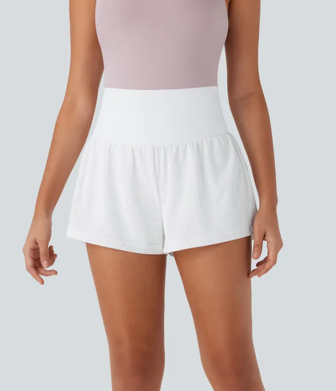Halara Shorts de yoga 2 en 1 con moldeador de abdomen y tiro alto con detalles perforados - White - L sold by Halara