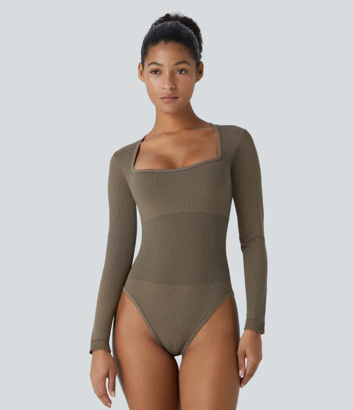 Halara Body liso manga larga cuello cuadrado flujo sin costura - Major Brown - XS sold by Halara