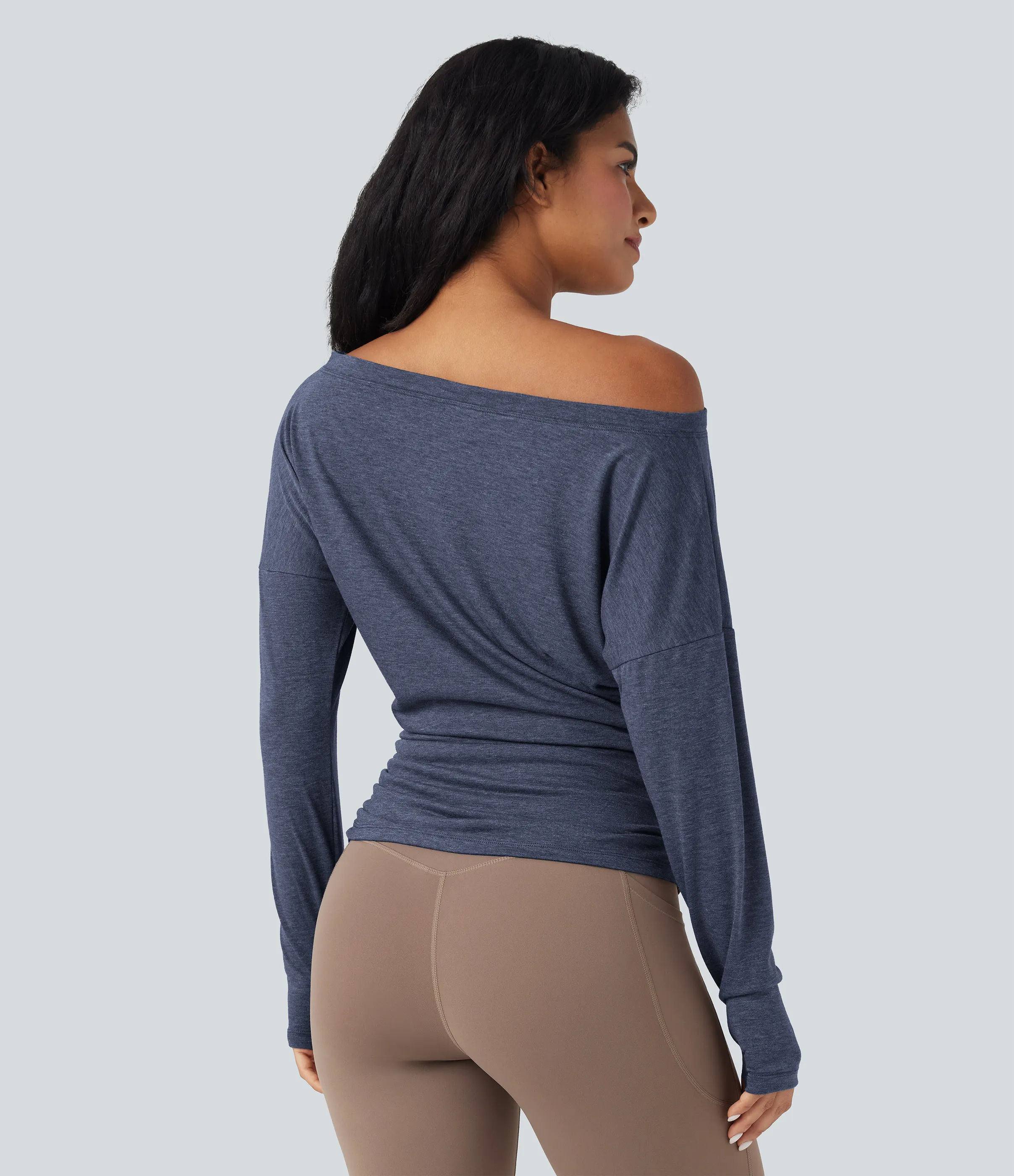 Halara Top deportivo de yoga fruncido con manga larga y un solo hombro con abertura para el pulgar - Smoked Blue Floral Yarn - XS sold by Halara product image thumbnail 3