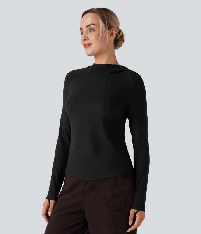 Halara Camiseta deportiva cálida de manga larga con capucha y agujeros para los pulgares para senderismo - Black - XS sold by Halara