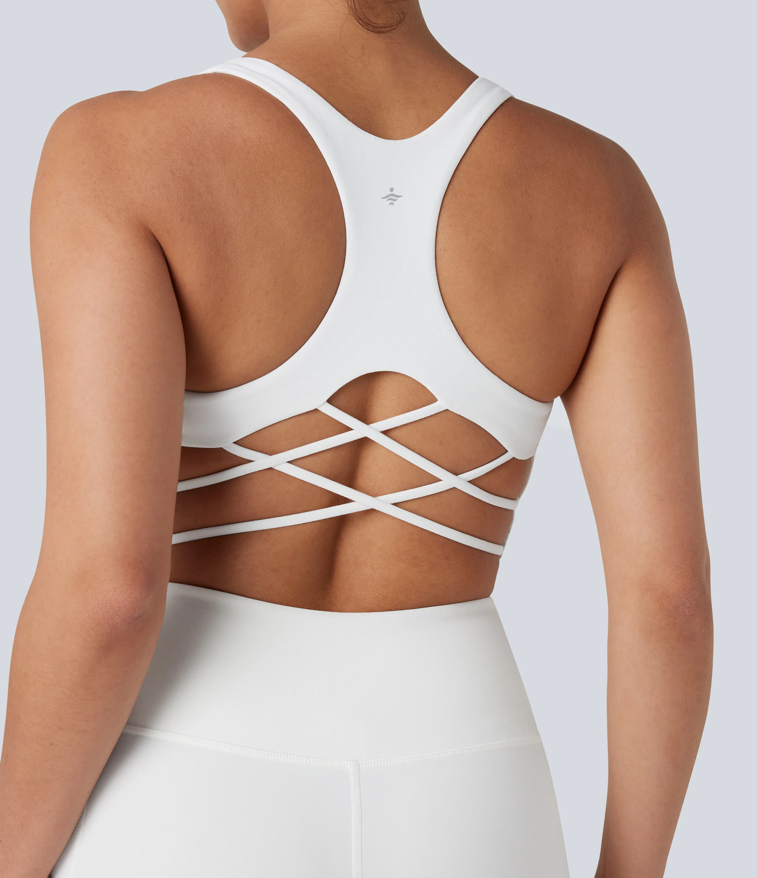 Halara Brasier deportivo de sujeción baja para yoga tipo racerback con tirantes cruzados en copas A-C - White - L sold by Halara product image thumbnail 2