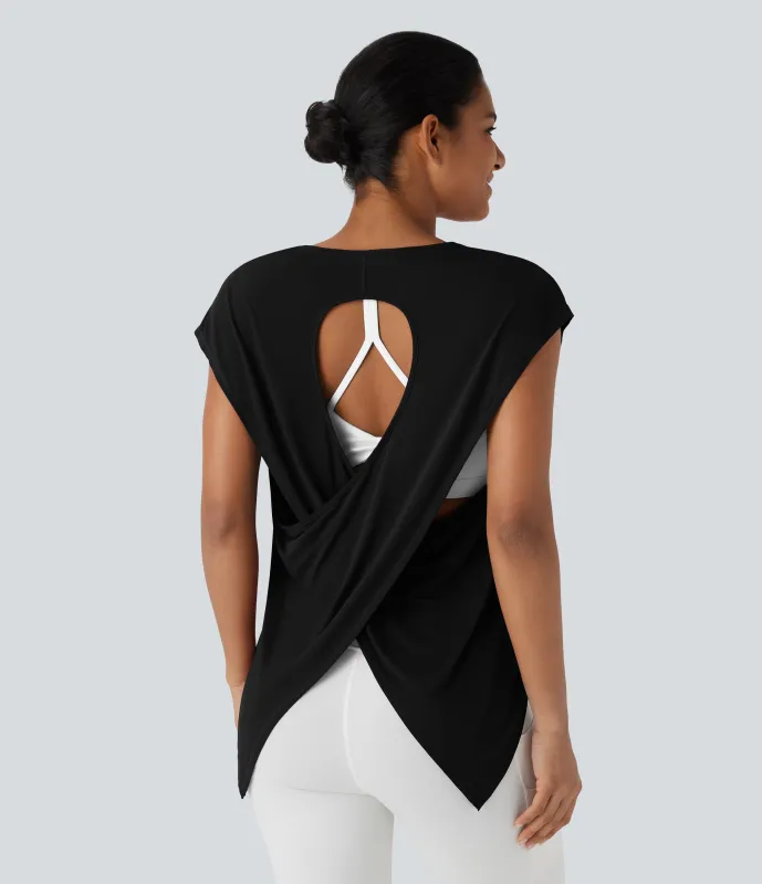 Halara Top deportivo para running asimétrico con espalda cruzada y dobladillo asimétrico - Black - XS sold by Halara