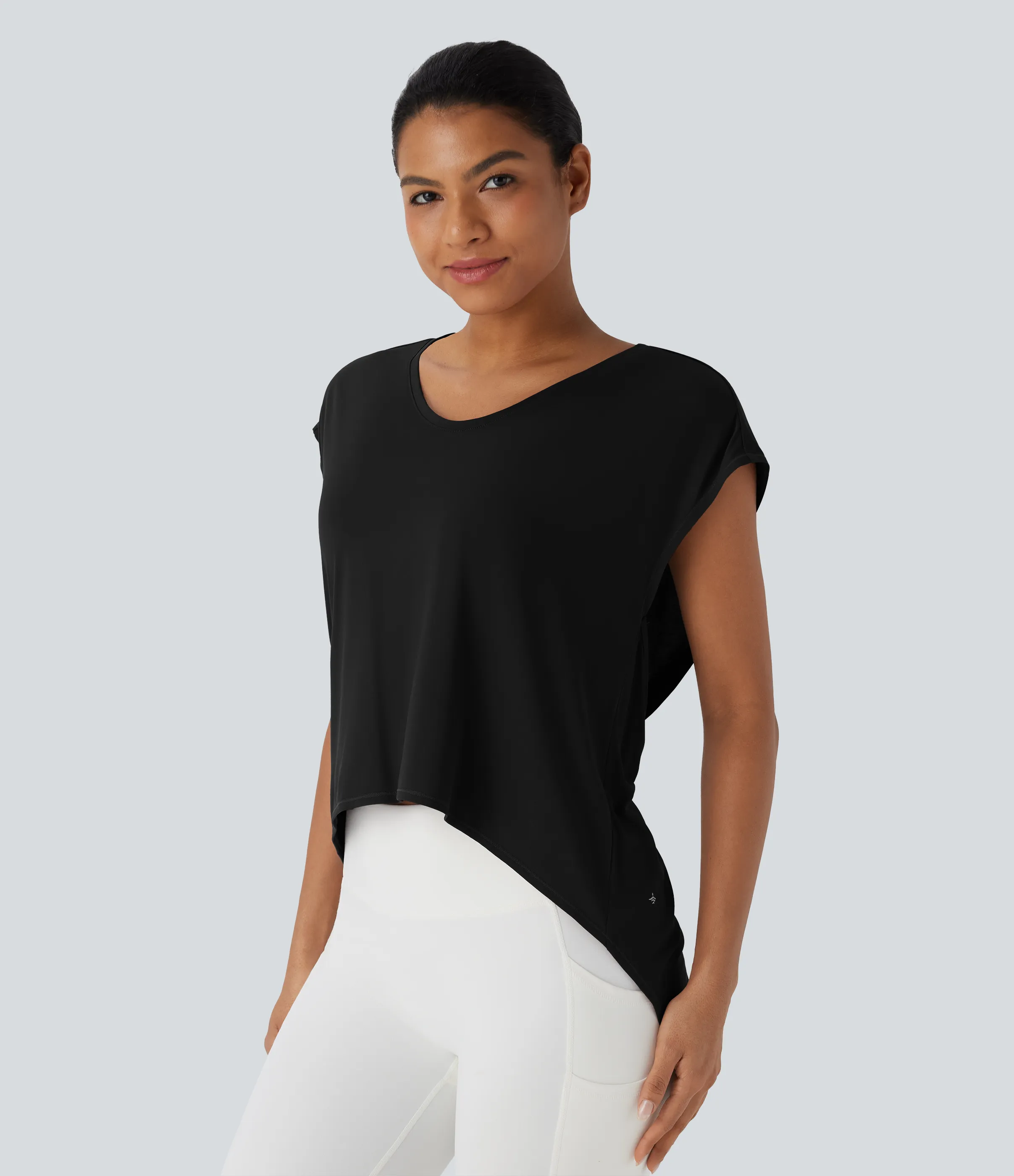 Halara Top deportivo para running asimétrico con espalda cruzada y dobladillo asimétrico - Black - XS sold by Halara product image thumbnail 4