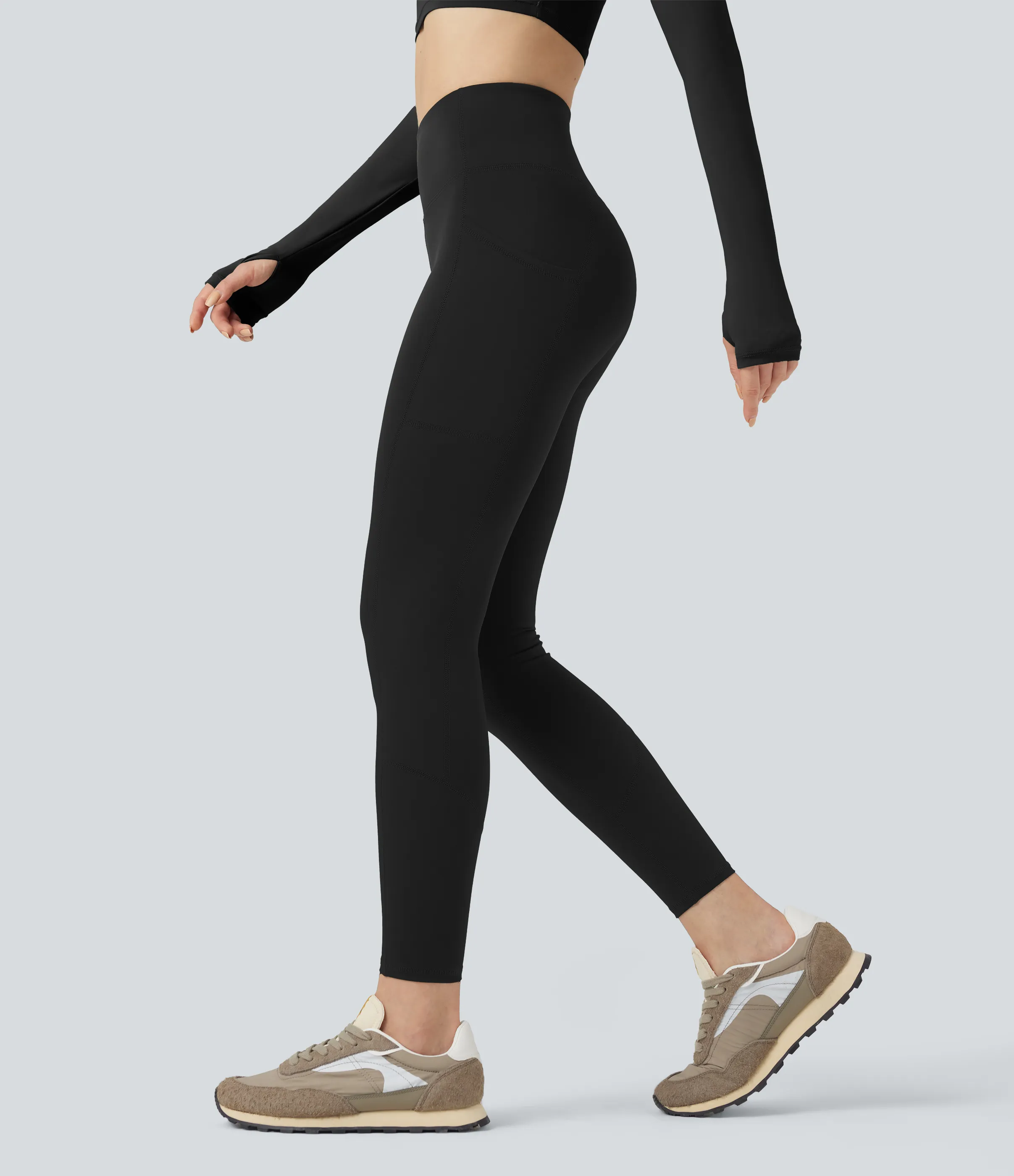 Halara Leggings de senderismo de tiro alto 7/8 resistentes al desgaste con bolsillos - Black - M(7/8) sold by Halara