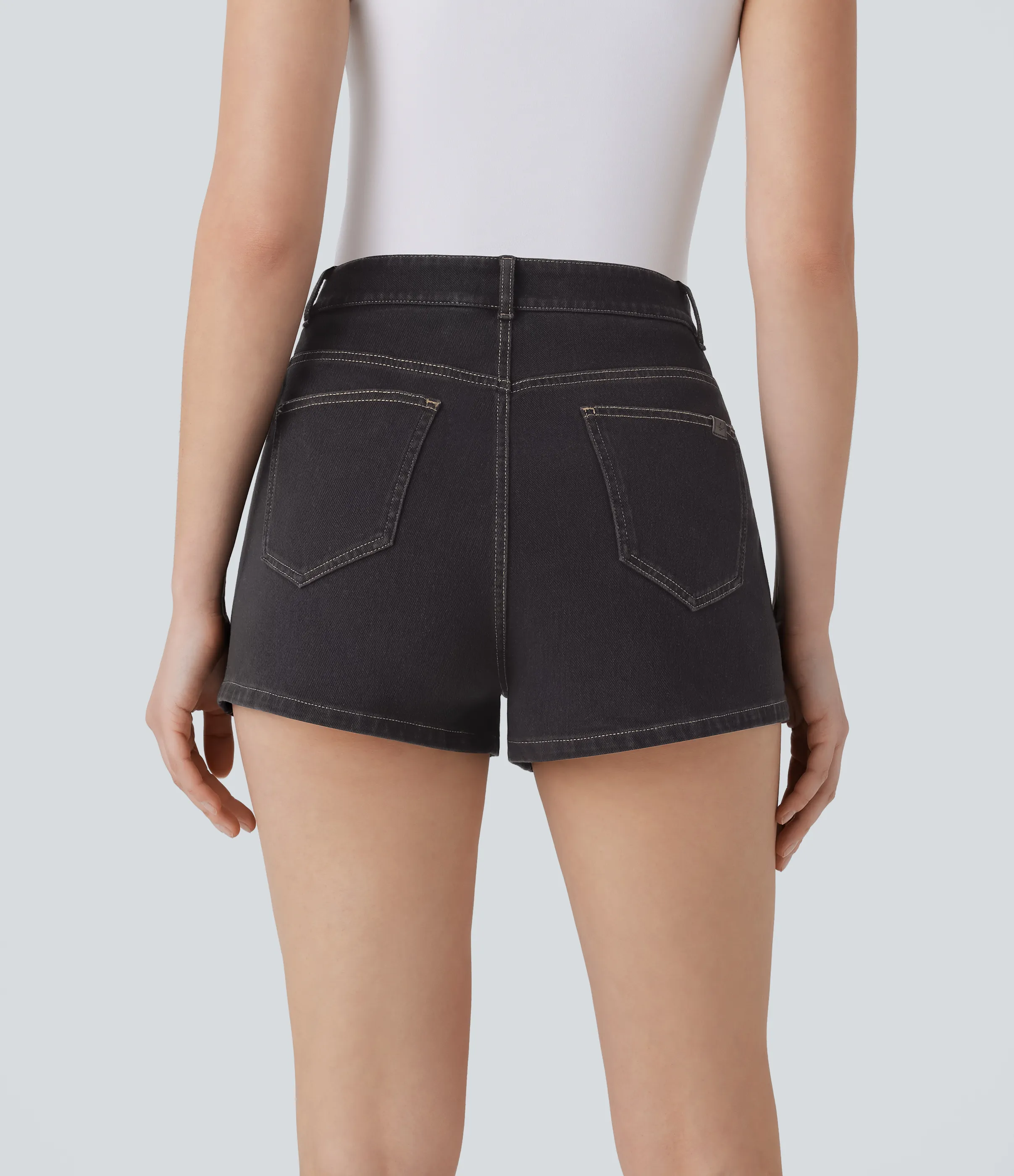 Halara Pantalón corto Halara Flex™ Denim mezclilla elástico tiro alto cierre botón múltiple bolsillo 6.3cm - Coal Black Denim - XL(regular) sold by Halara product image thumbnail 3