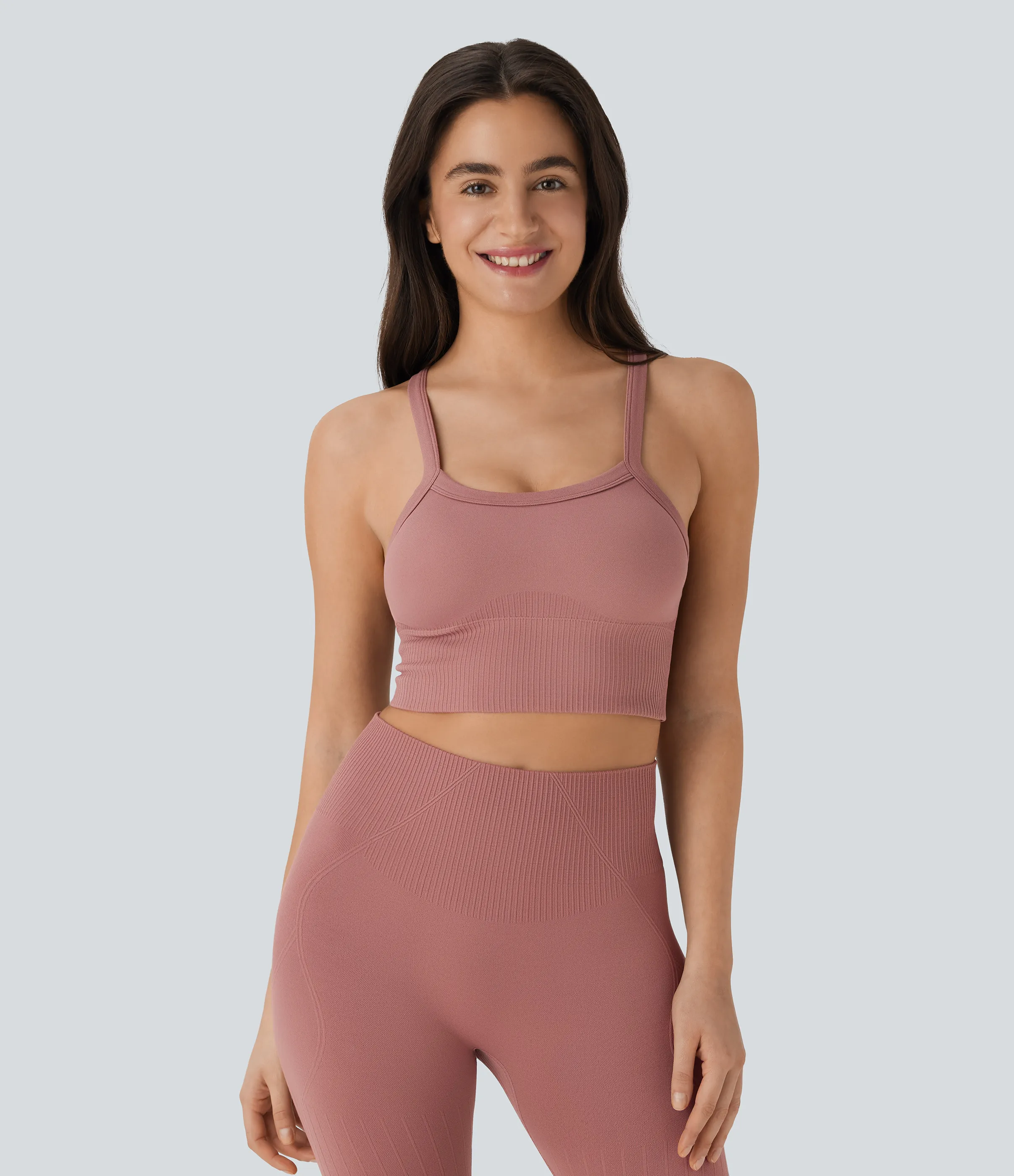 Halara Top de yoga corto con espalda nadadora y sin costuras - Cameo Brown - M sold by Halara