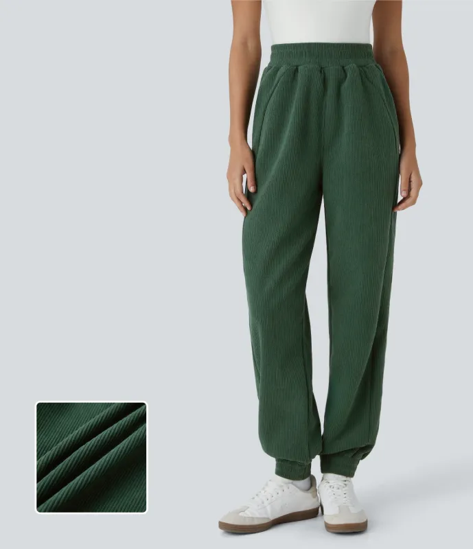 Halara Joggers pana bolsillo lateral tiro alto - Greener Pastures - S(regular) sold by Halara