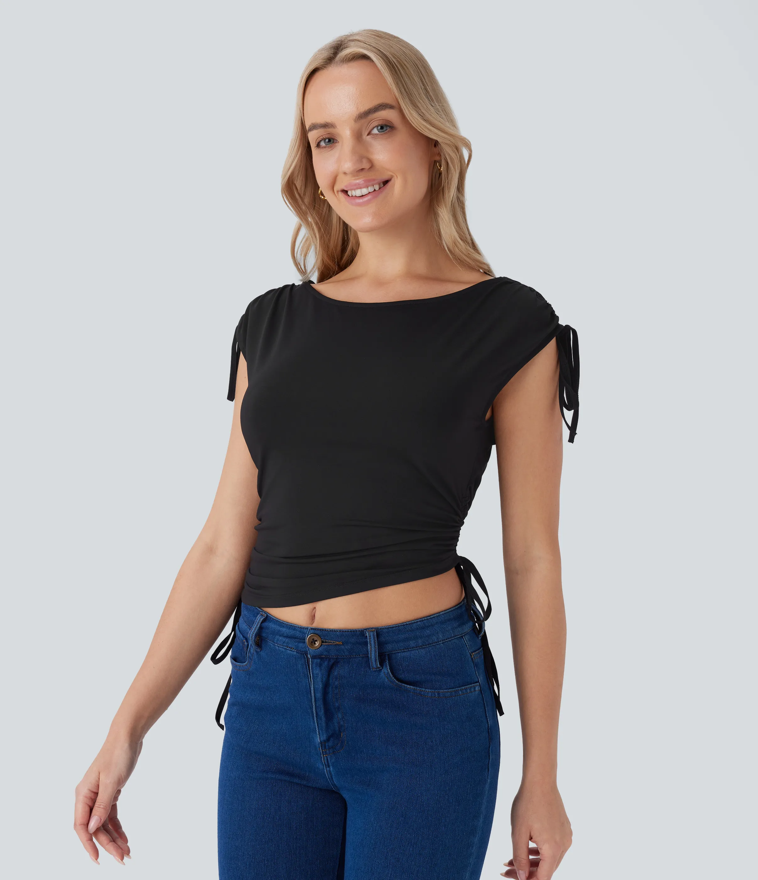 Halara Top corto cuello barco manga corta cordón ajustable espalda tirante ajustable - Black - L sold by Halara product image thumbnail 4