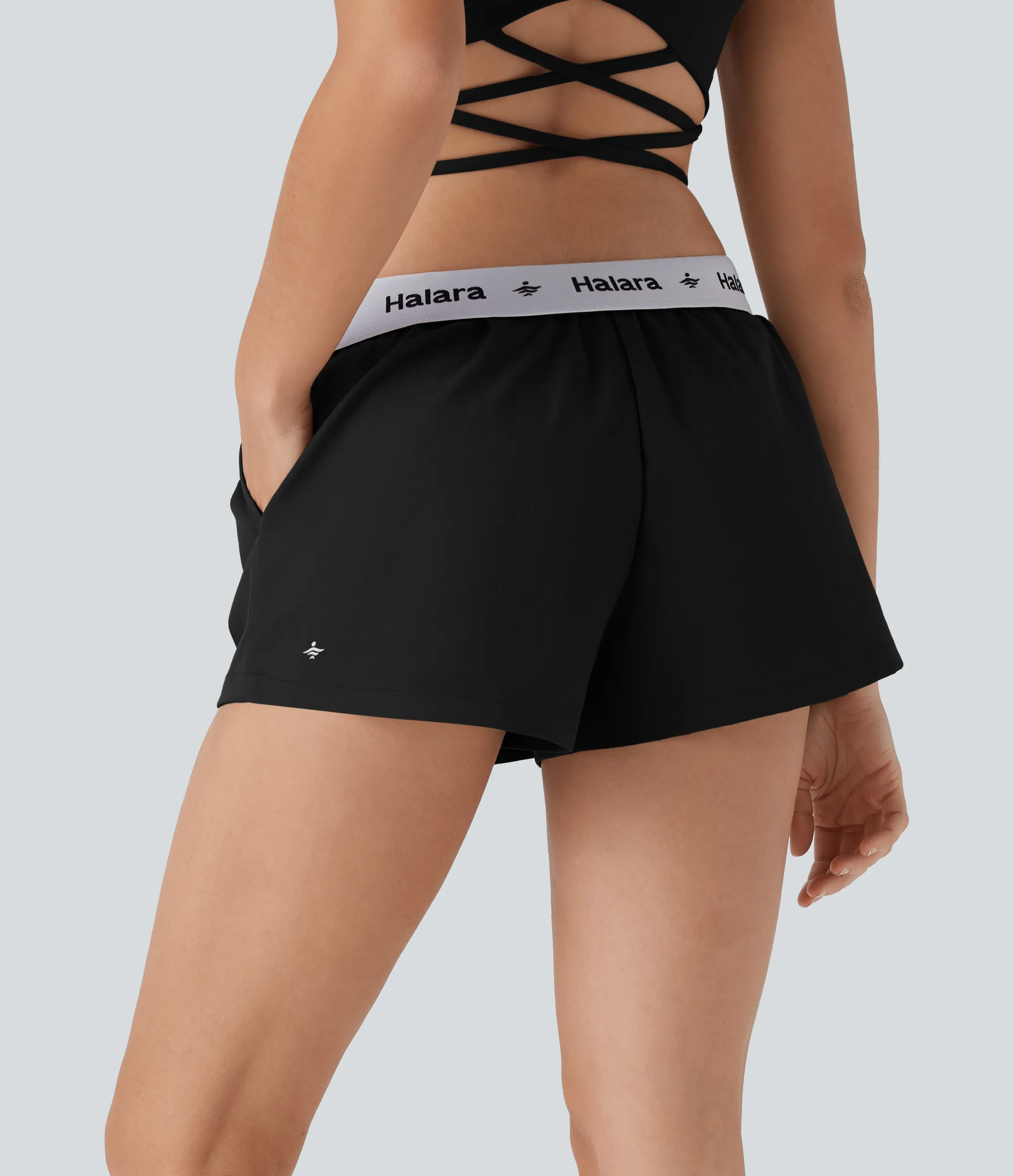 Halara Falda pantalón de tenis mini de sarga plegable de tiro medio repelente al agua con bolsillos laterales - Black - XS sold by Halara product image thumbnail 4