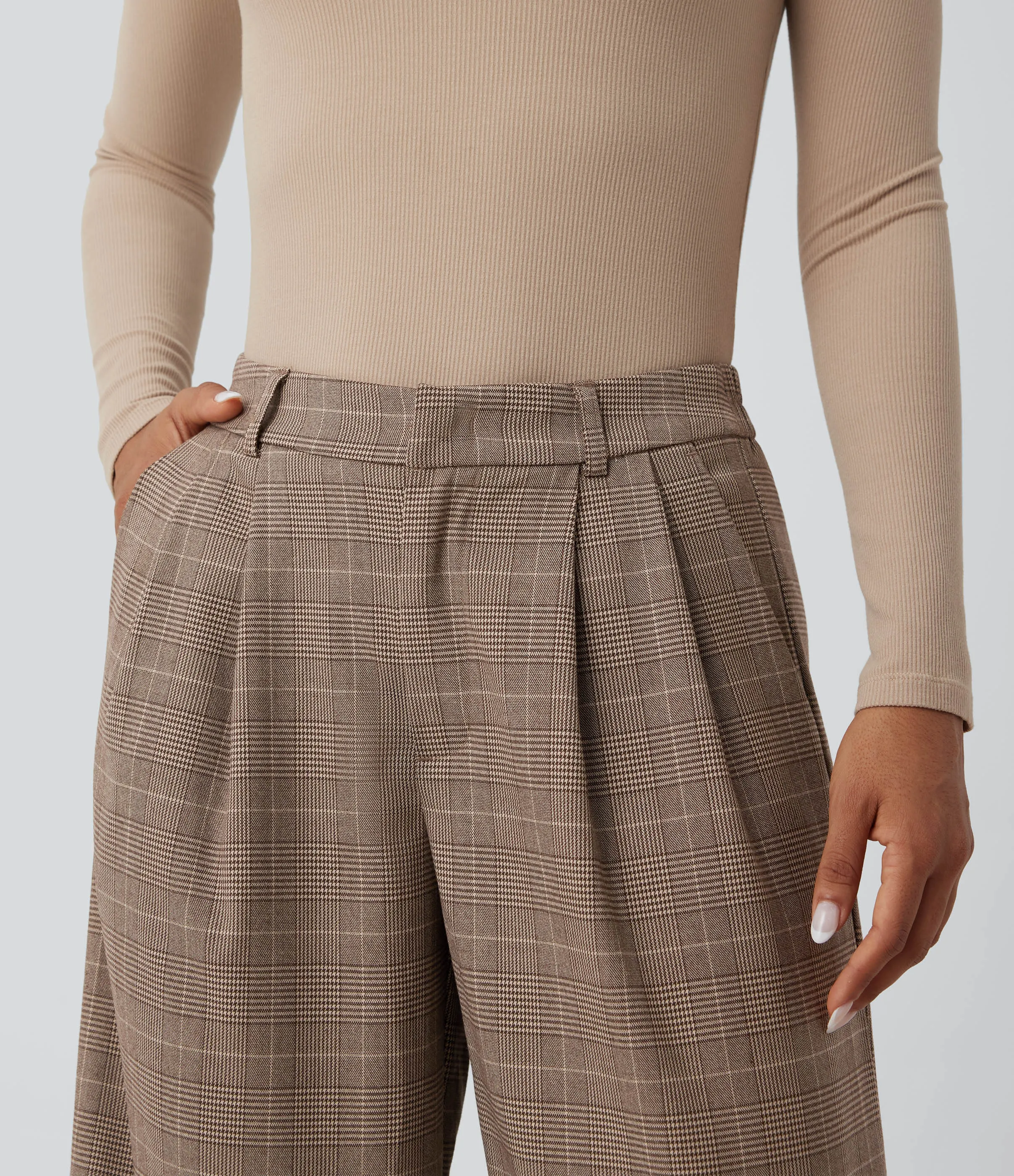 Halara Pantalones de oficina rectos de 7/8 de tiro medio con estampado pata de gallo y bolsillos - Khaki Houndstooth - S(regular) sold by Halara product image thumbnail 5