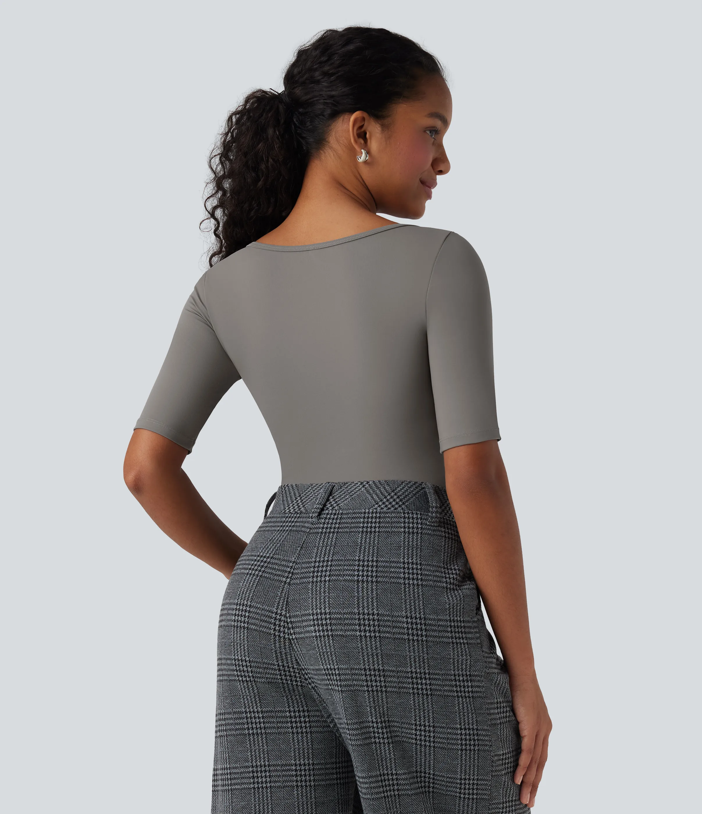 Halara Camiseta de oficina SoftlyZero™ de manga corta con cuello redondo y tacto fresco - Steeple Gray - M sold by Halara product image thumbnail 3