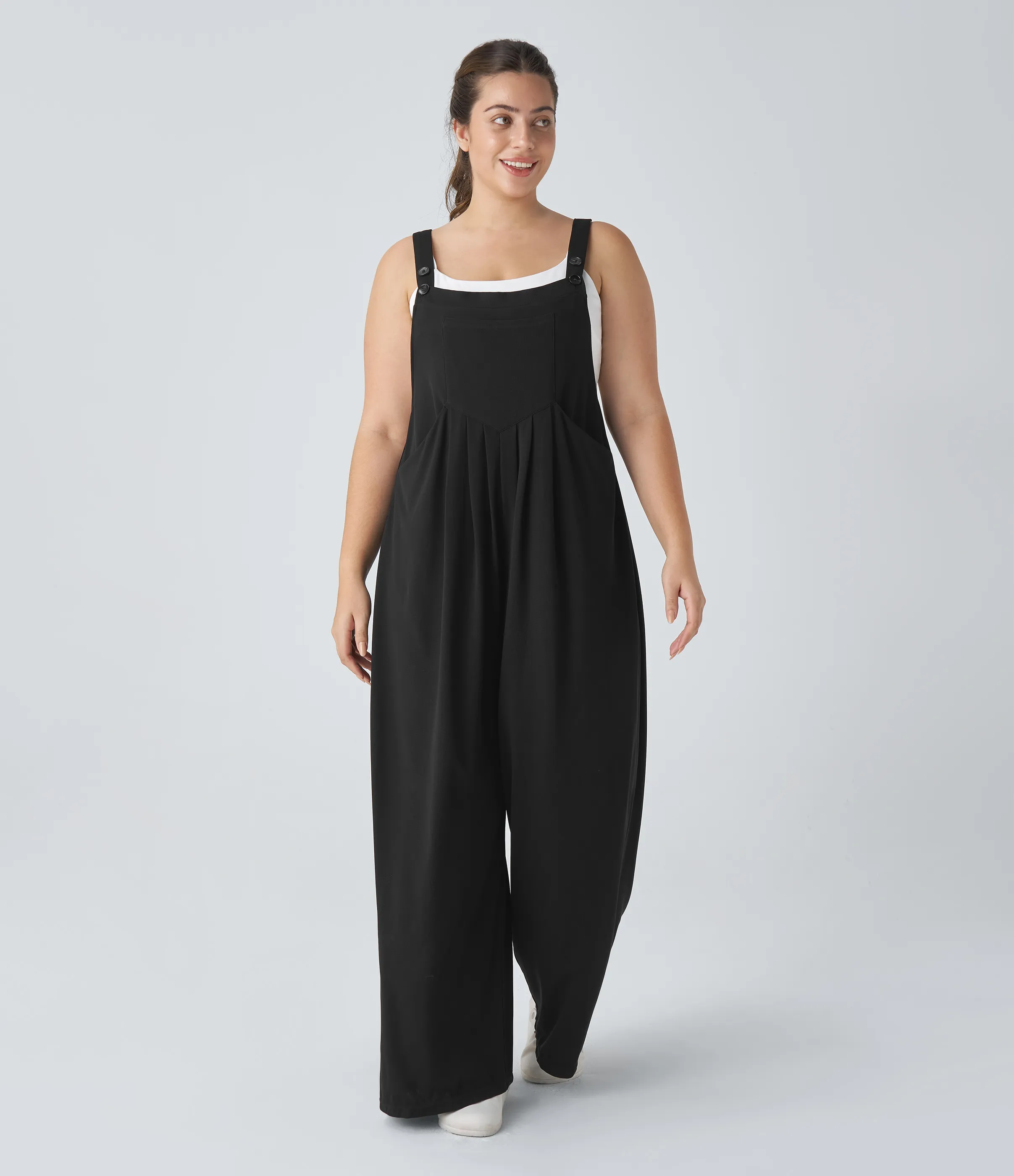 Halara Mono correa ajustable botón múltiple bolsillo plisado Gofre talla grande - Black - 1X sold by Halara product image thumbnail 2