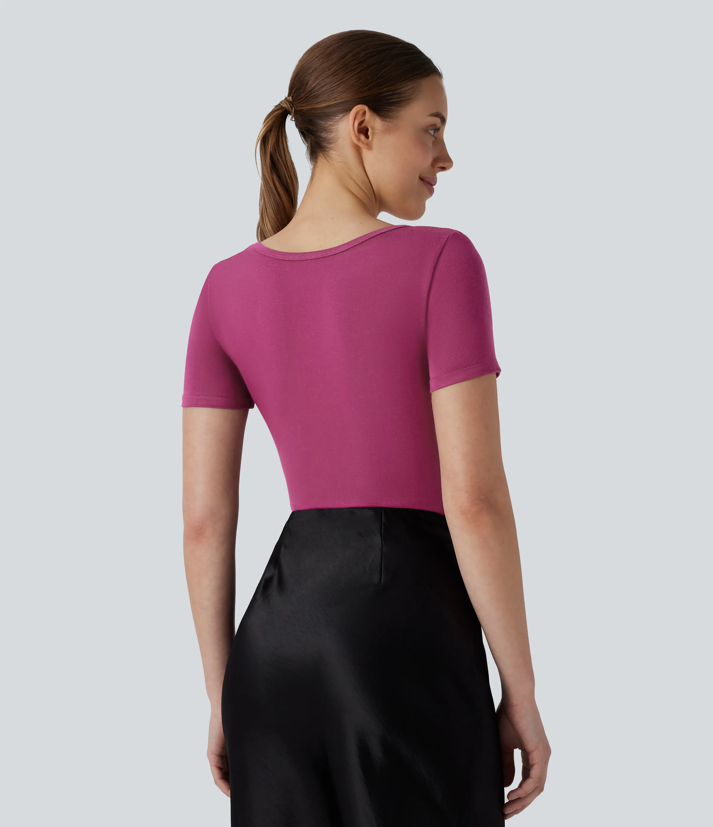 Halara Body oficina ajustado botón presión manga corta cuello U - Red Violet - XL sold by Halara product image thumbnail 4