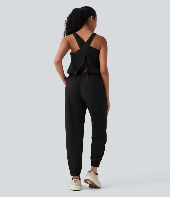 Halara Jumpsuit de entrenamiento Breezeful™ sin mangas de secado rápido con bolsillos - Black - XS(regular) sold by Halara