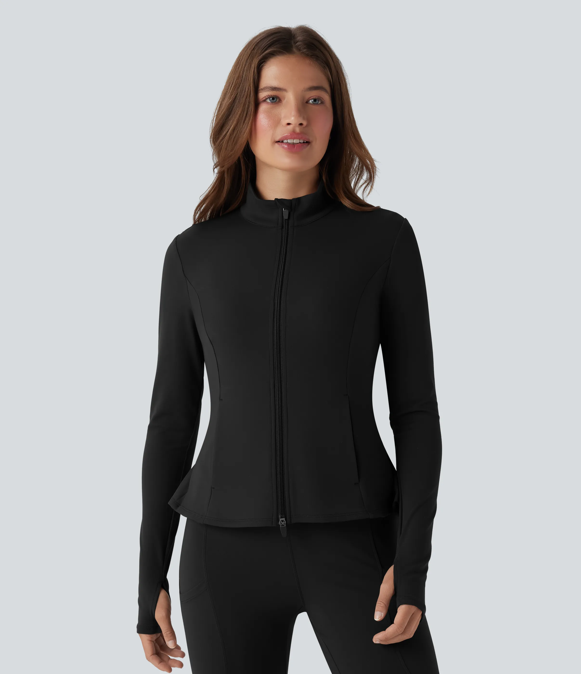 Halara Chaqueta ajustada con cuello alto, cremallera, abertura para el pulgar, dobladillo con volantes y bolsillos - Black - S sold by Halara product image thumbnail 4