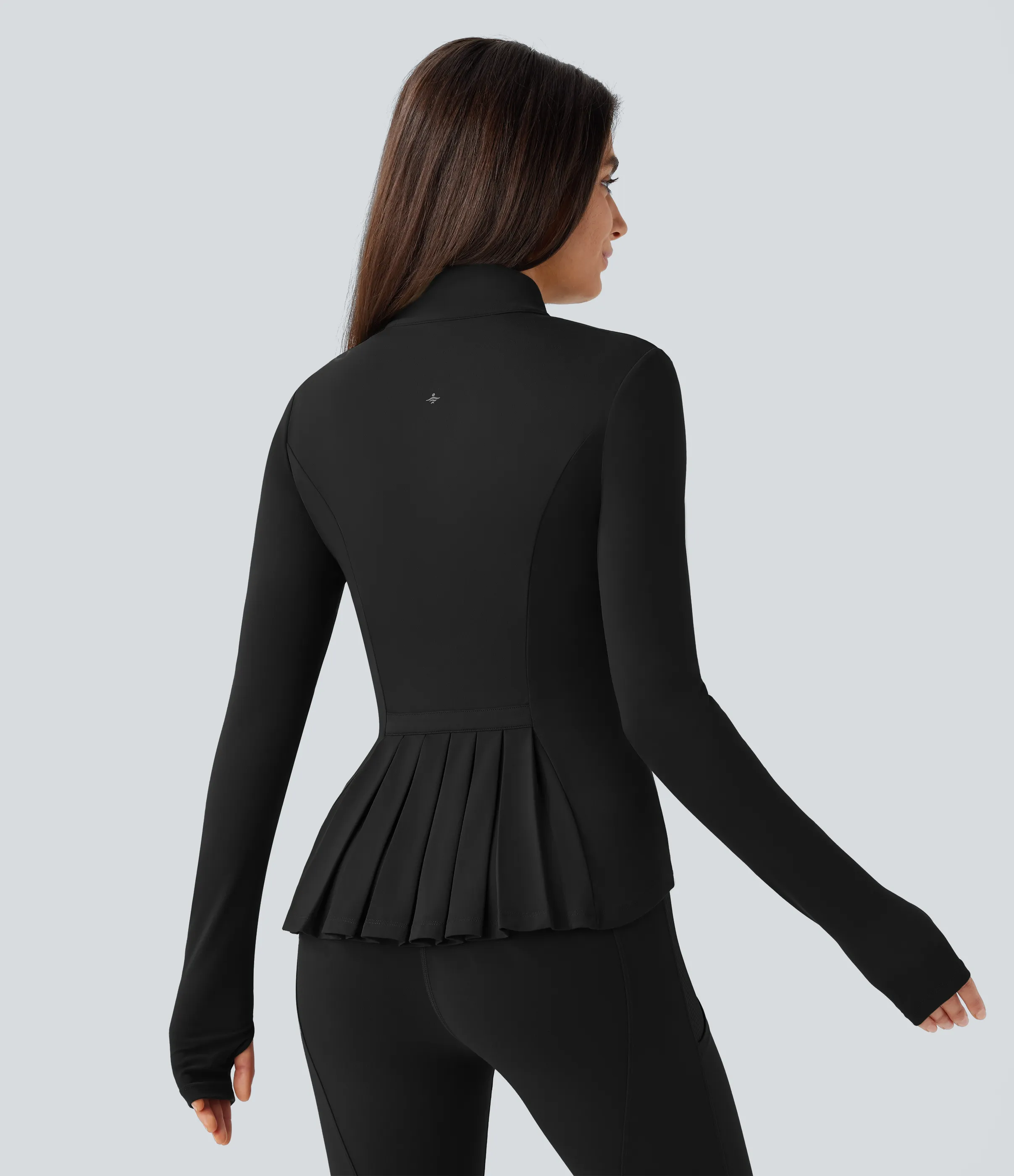 Halara Chaqueta Softlyzero™ equitación entallada cremallera plisada bolsillo orificio pulgar cuello alto - UPF50+ - Black - S sold by Halara