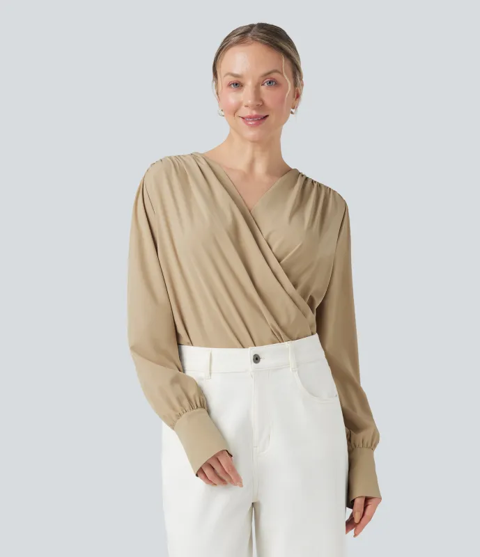 Halara Body de oficina Breezeful™ de secado rápido con cuello en V cruzado y manga larga - Curds & Whey - XS sold by Halara