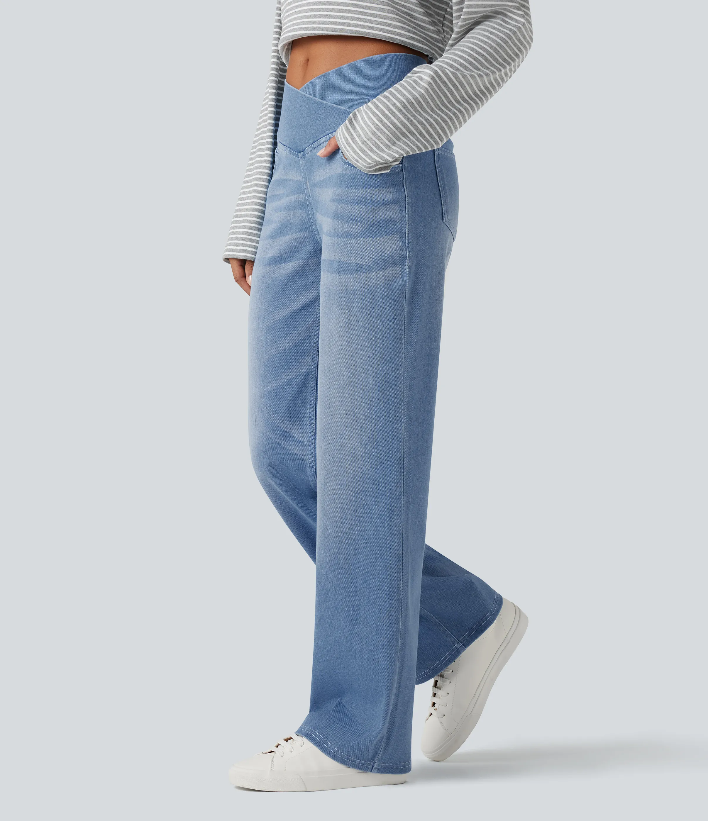 Halara Jeans casuales rectos con control de abdomen de tiro alto cruzado y bolsillos, estilo Halara Flex™ SoCinched - Powder Blue Denim - L(petite) sold by Halara product image thumbnail 4