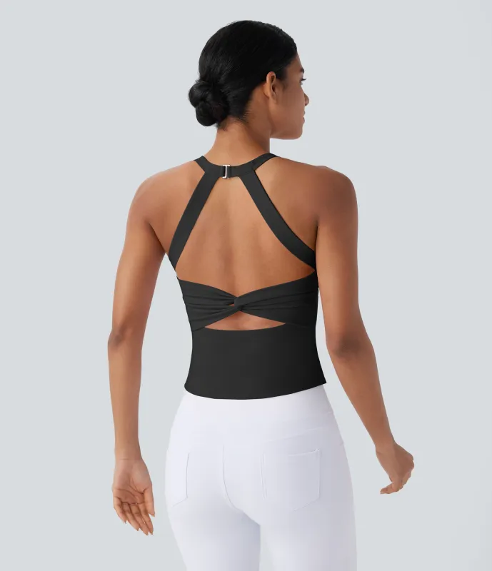 Halara Top de yoga SoftlyZero™ Plush afelpado con abertura en copas D-F - Black - L sold by Halara