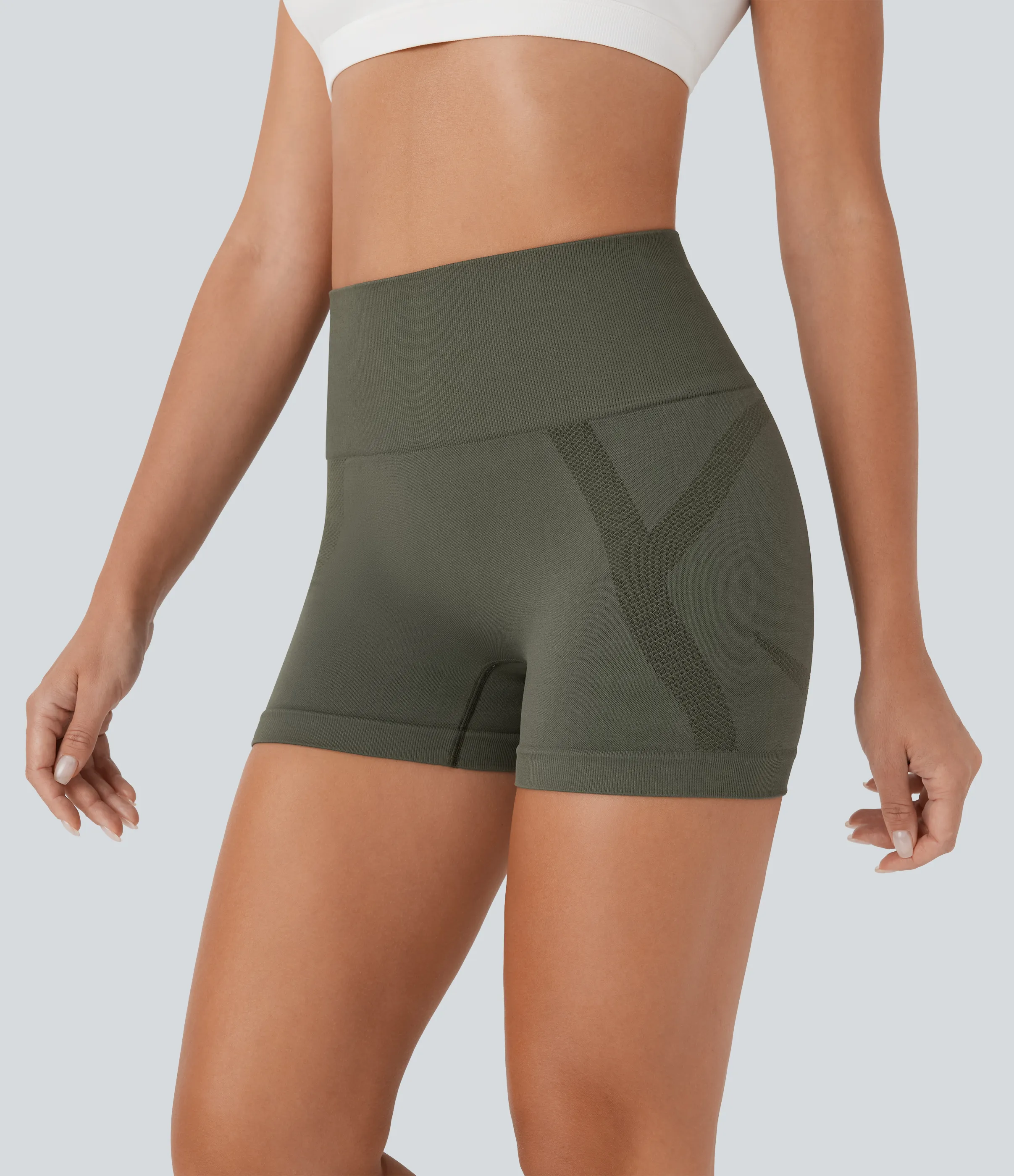Halara Shorts de yoga tipo biker de tiro alto sin costuras con fruncido - Forest Night - M sold by Halara product image thumbnail 3