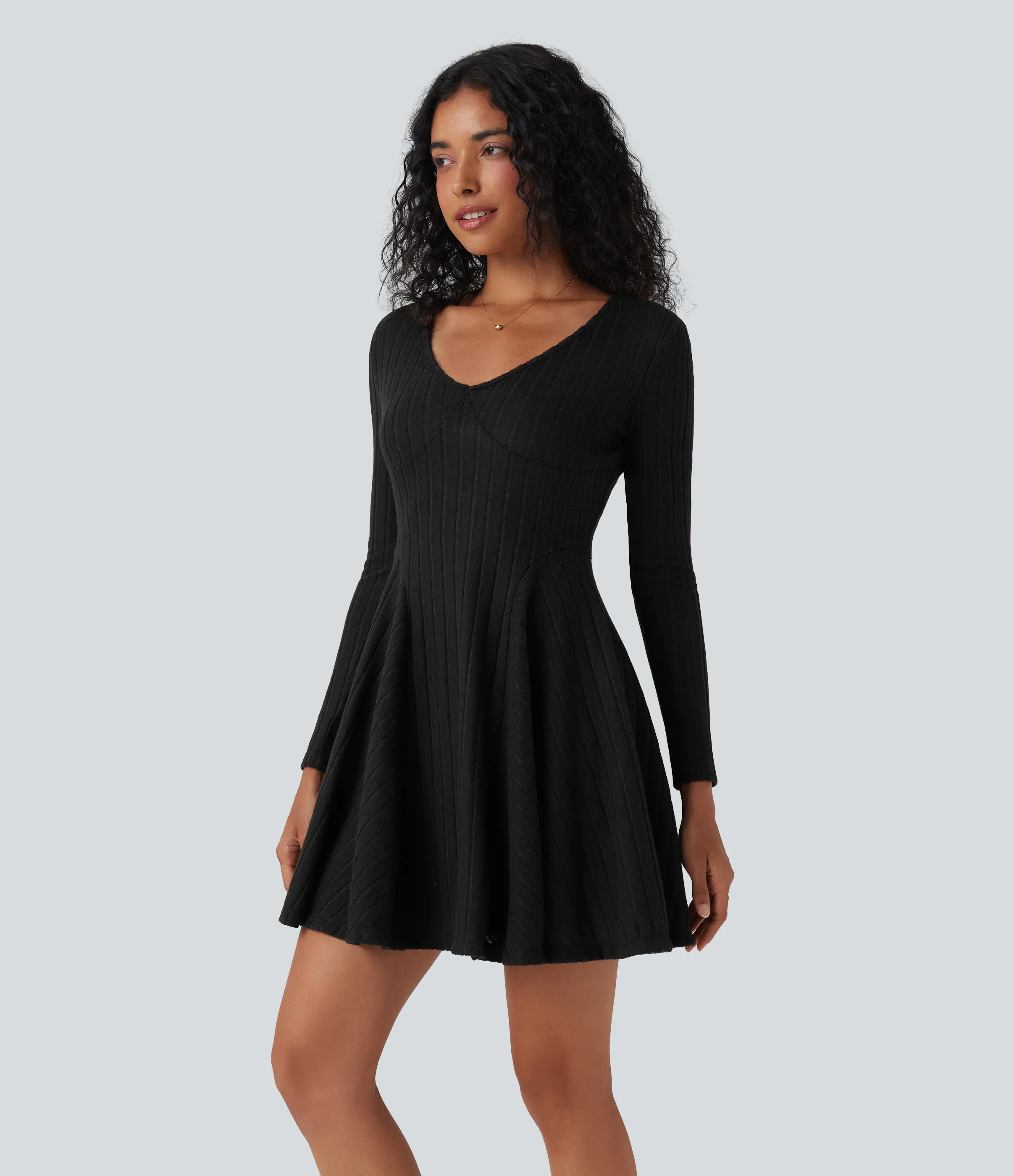 Halara Vestido mini casual acampanado de punto acanalado con cuello en V y manga larga - Black - M sold by Halara product image thumbnail 2