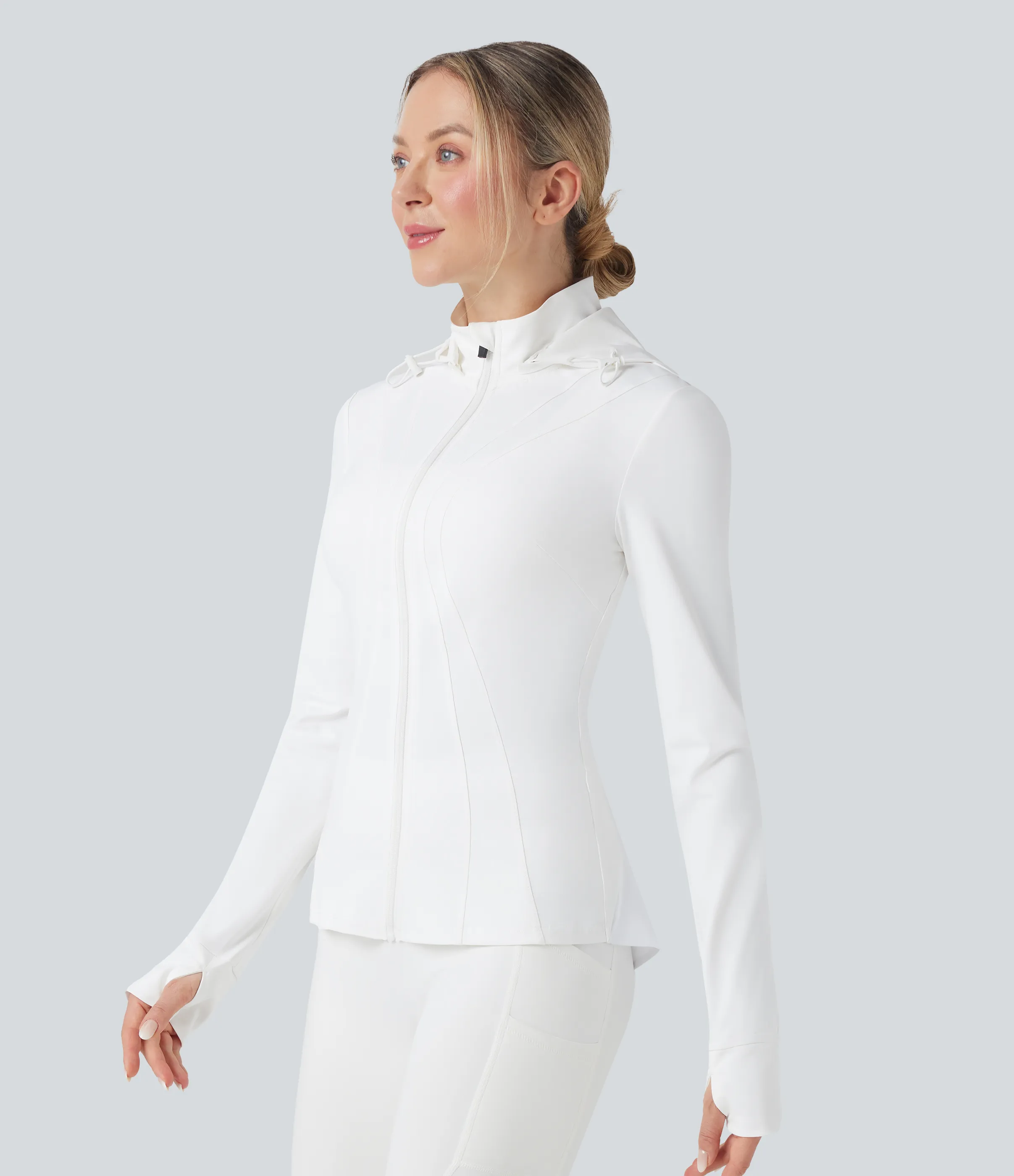 Halara Chamarra de senderismo ajustada con capucha extraíble, agujeros para pulgares y dobladillo con volantes - White - S sold by Halara product image thumbnail 4