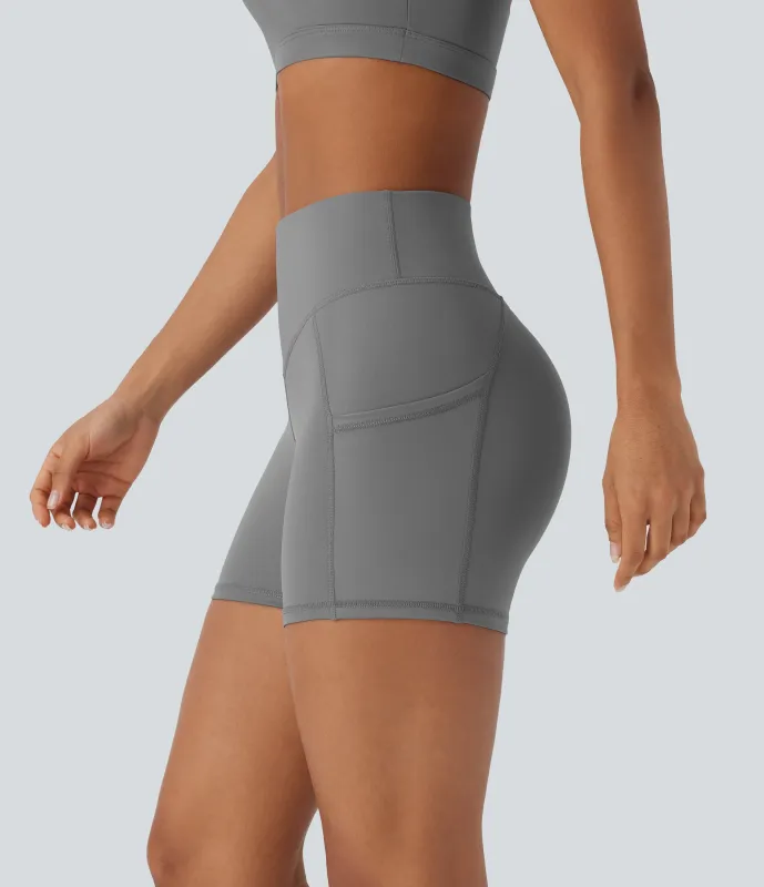 Halara Shorts de yoga de cuero sintético de tiro alto y bolsillos laterales de 10,6cm de longitud - Steel Gray - M sold by Halara