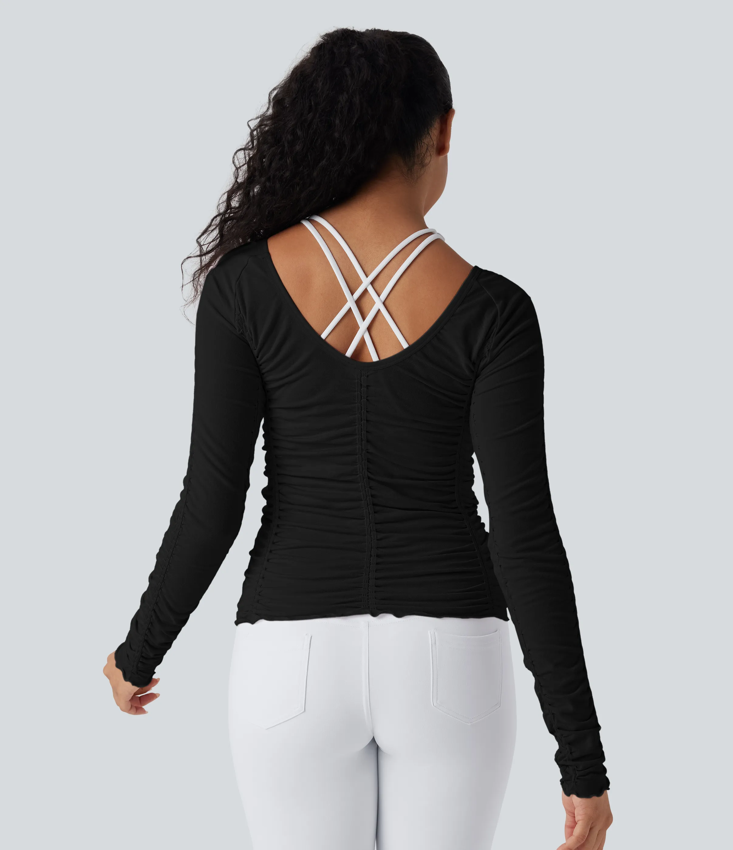 Halara Top deportivo de yoga fruncido con ribete y sin costuras - Black - L sold by Halara product image thumbnail 3
