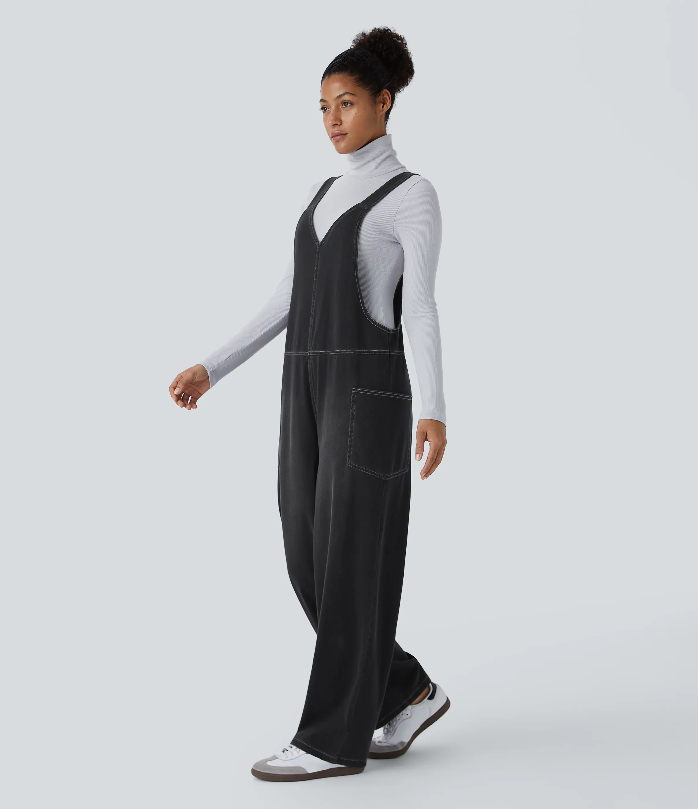 Halara Overol Halara Flex™ Denim mezclilla elástico lavado bolsillo lateral cuello V - Dirty Grey Black Denim - M(regular) sold by Halara product image thumbnail 4