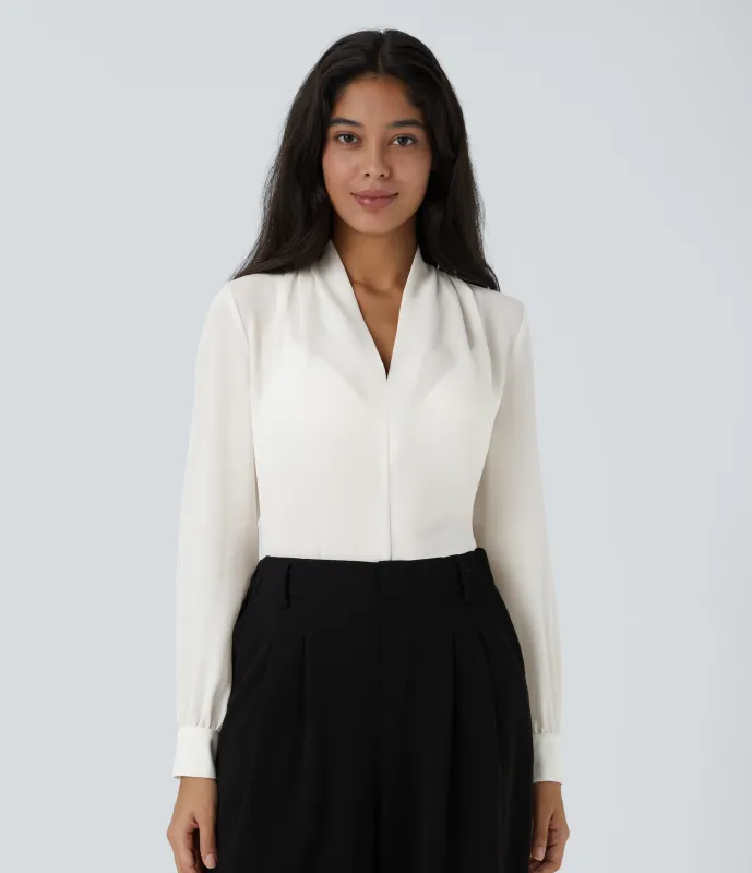 Halara Blusa oficina plisada manga larga cuello V - White - XL sold by Halara